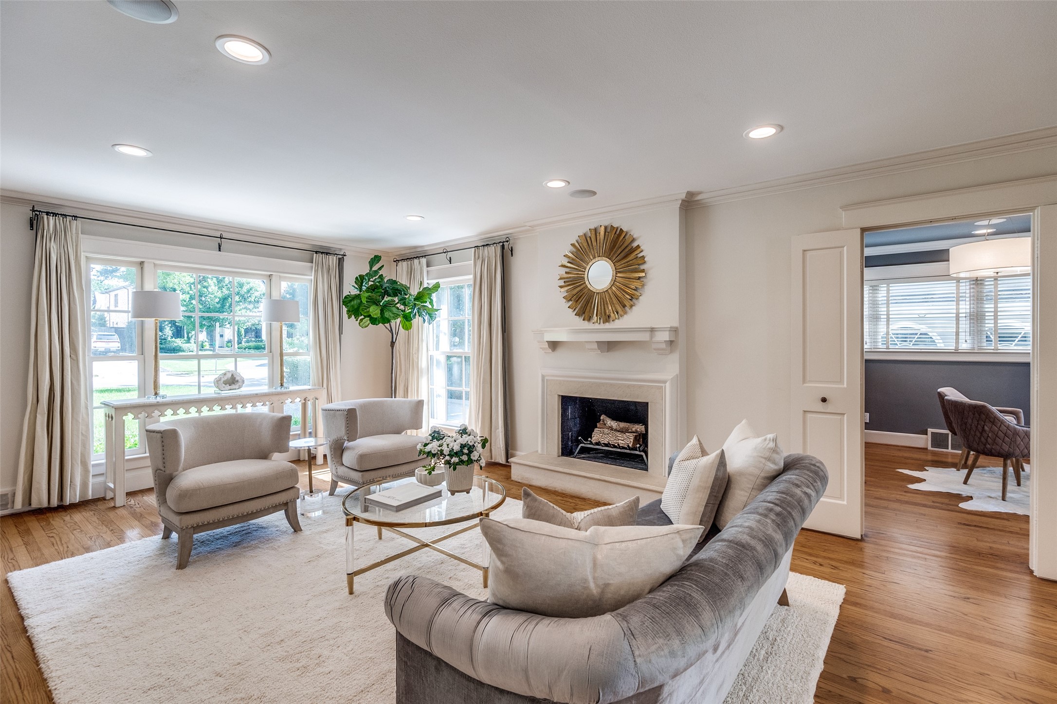 3009 Southwestern Boulevard