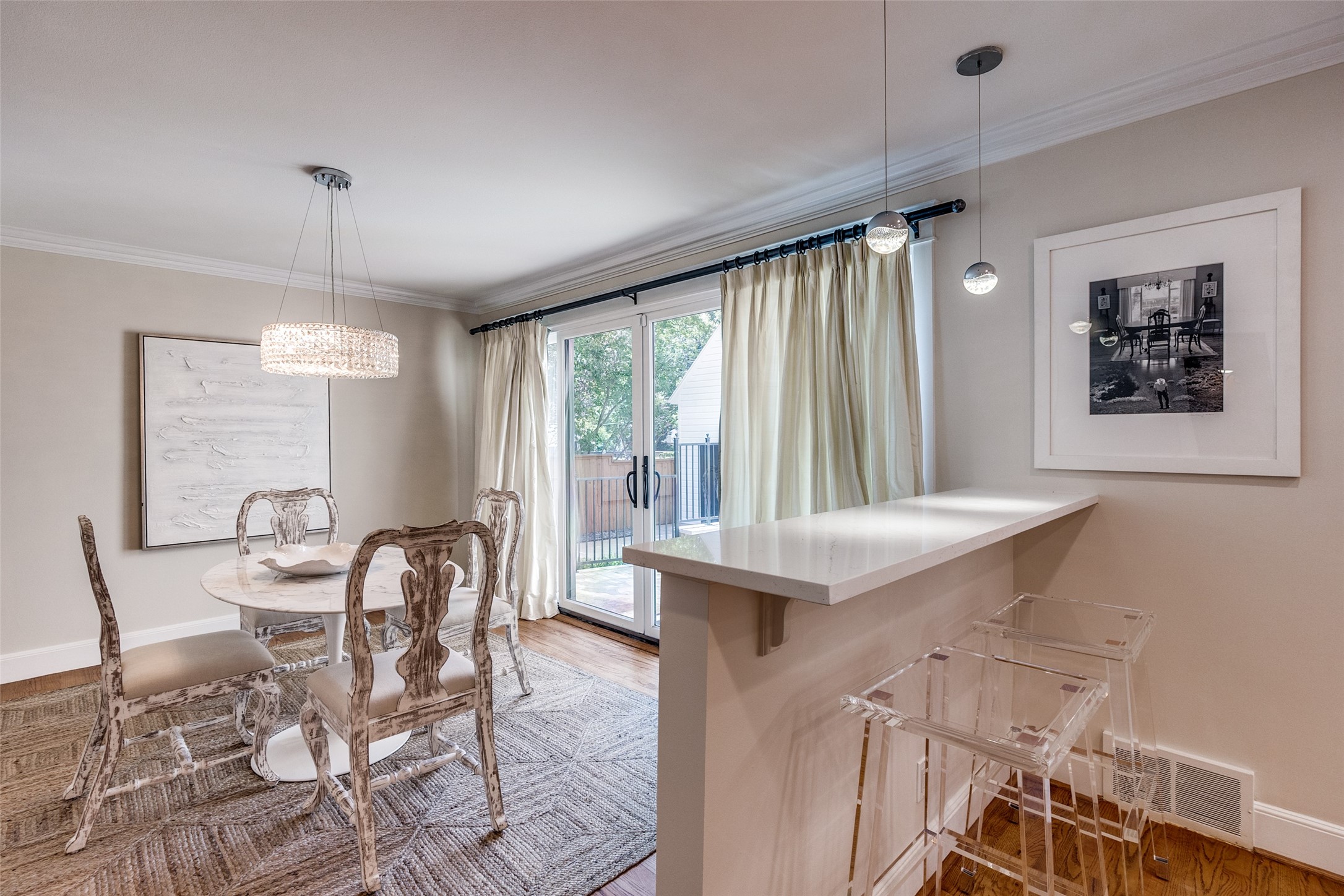 3009 Southwestern Boulevard