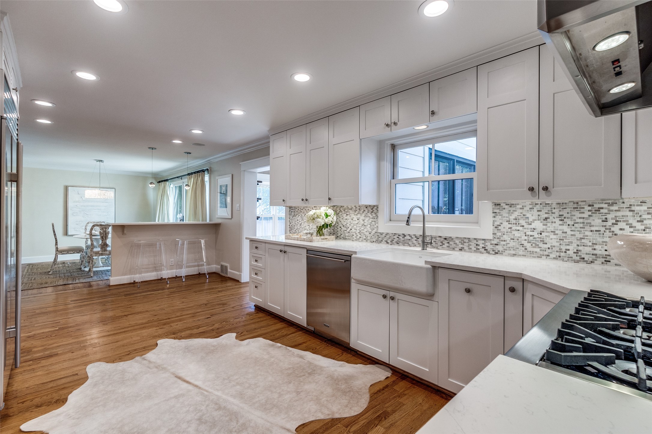 3009 Southwestern Boulevard