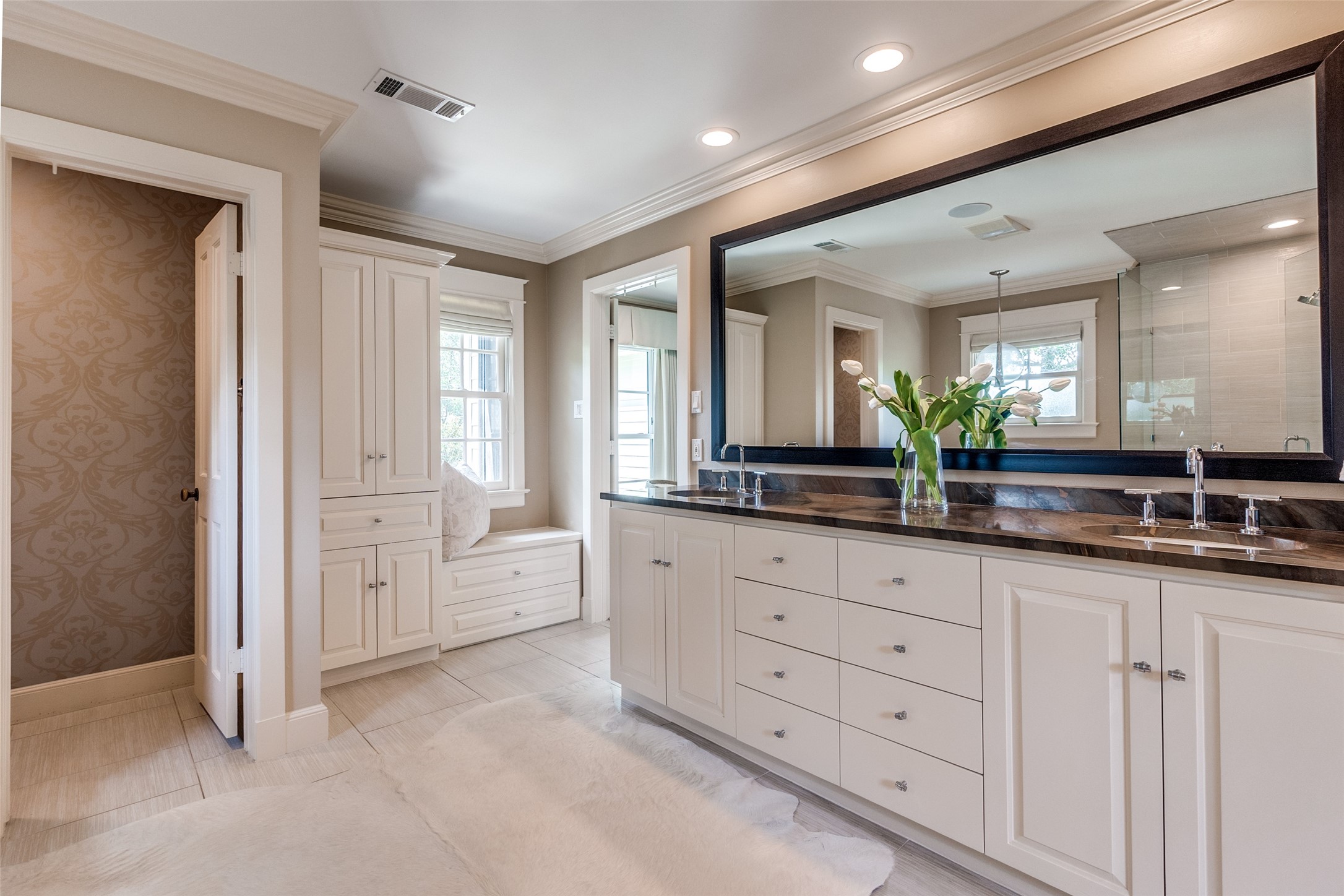 3009 Southwestern Boulevard