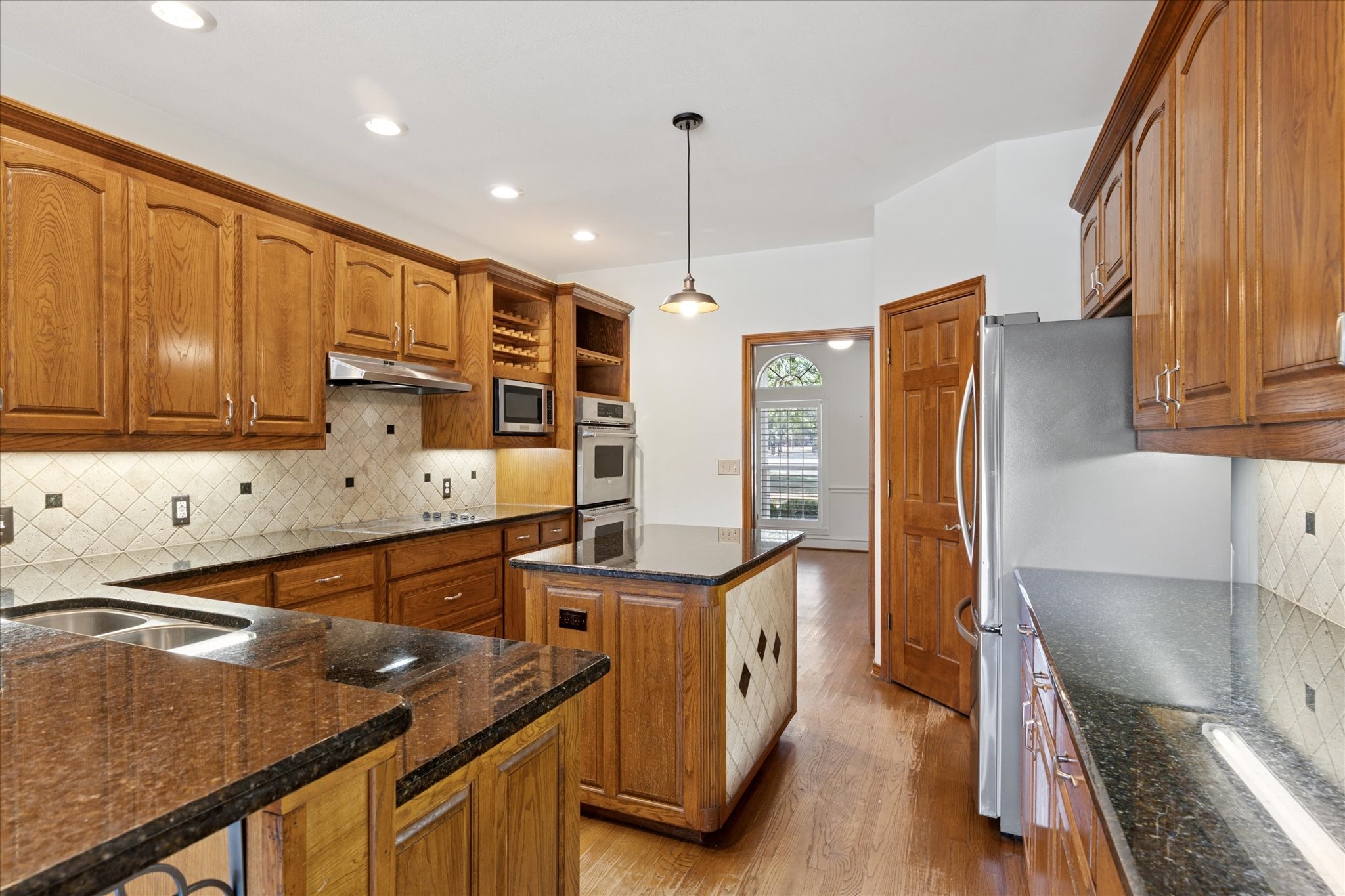 1514 Greenleaf Drive