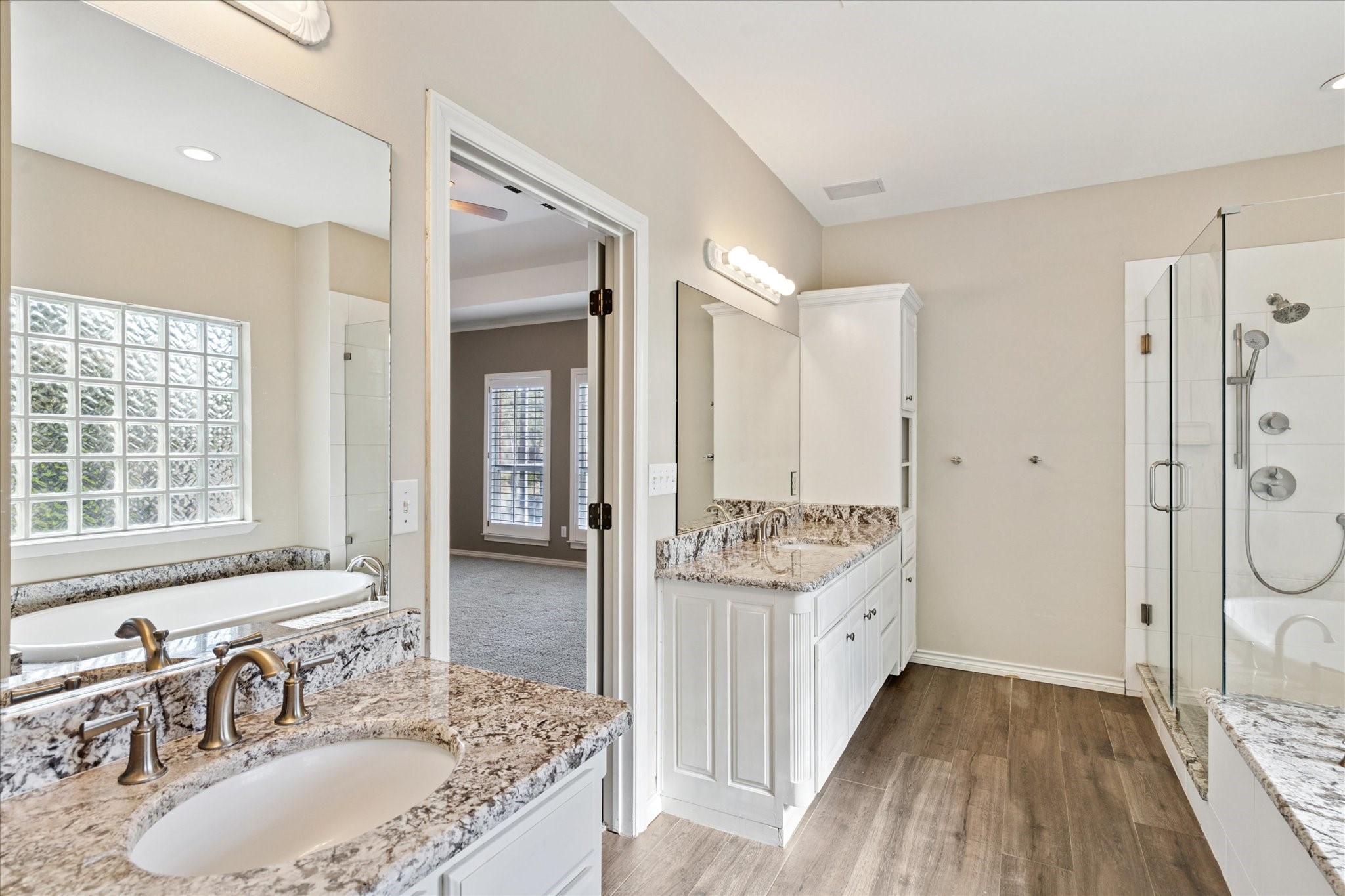 1514 Greenleaf Drive