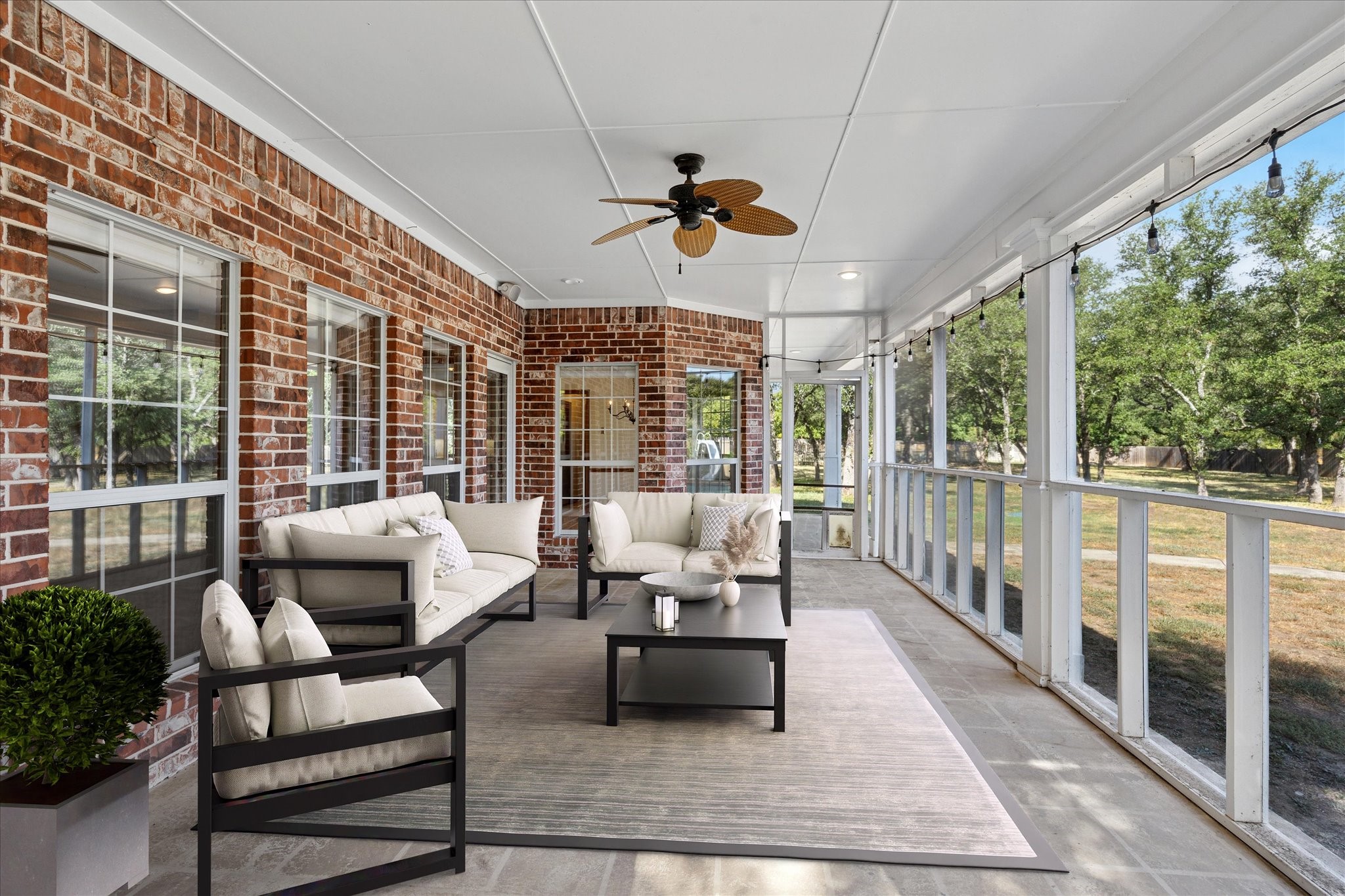 1514 Greenleaf Drive