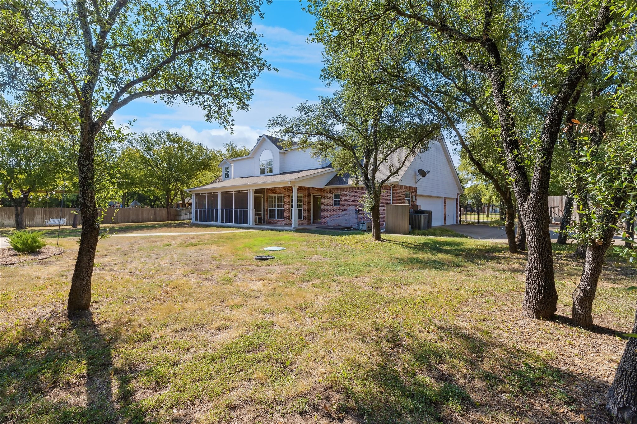 1514 Greenleaf Drive