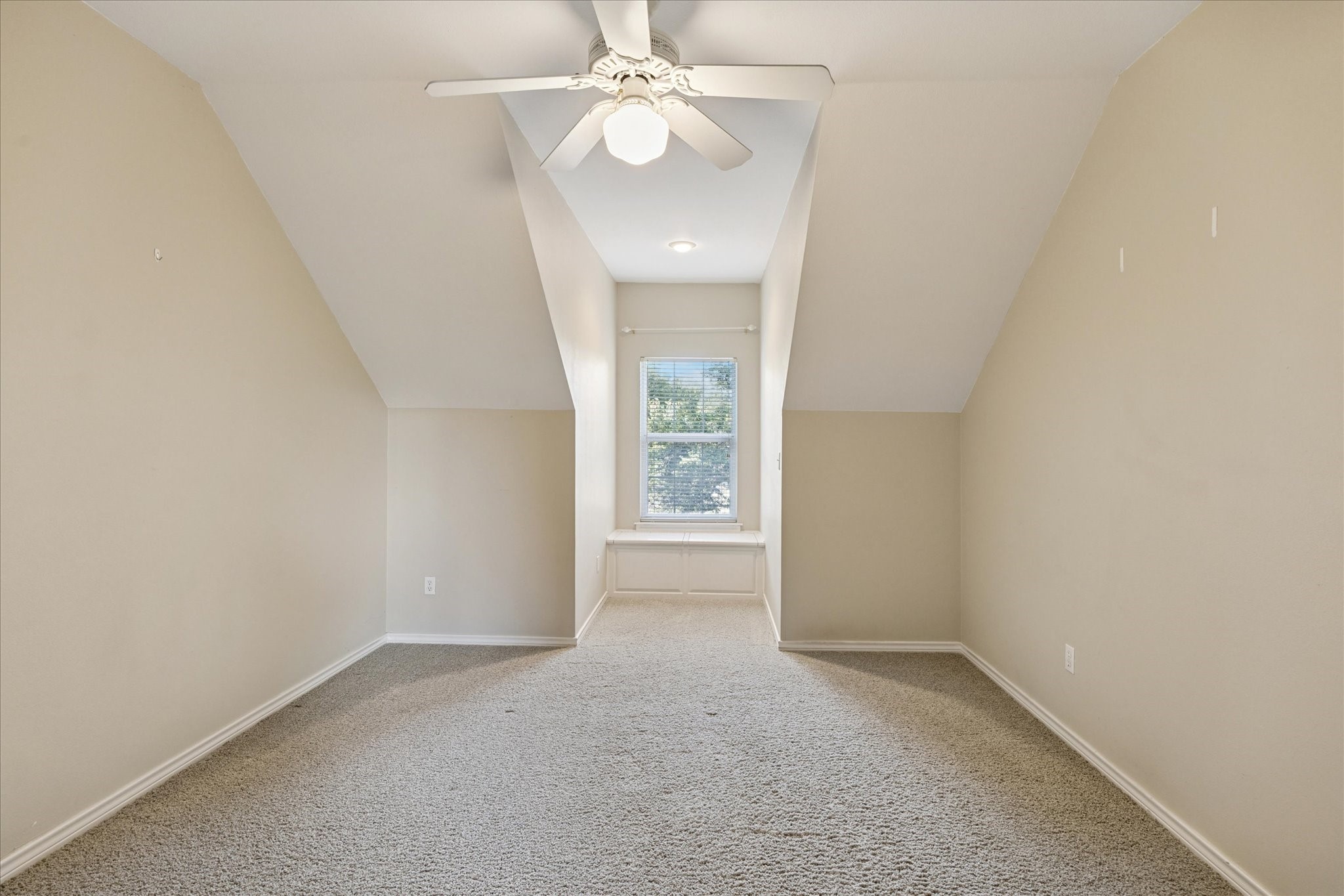 1514 Greenleaf Drive