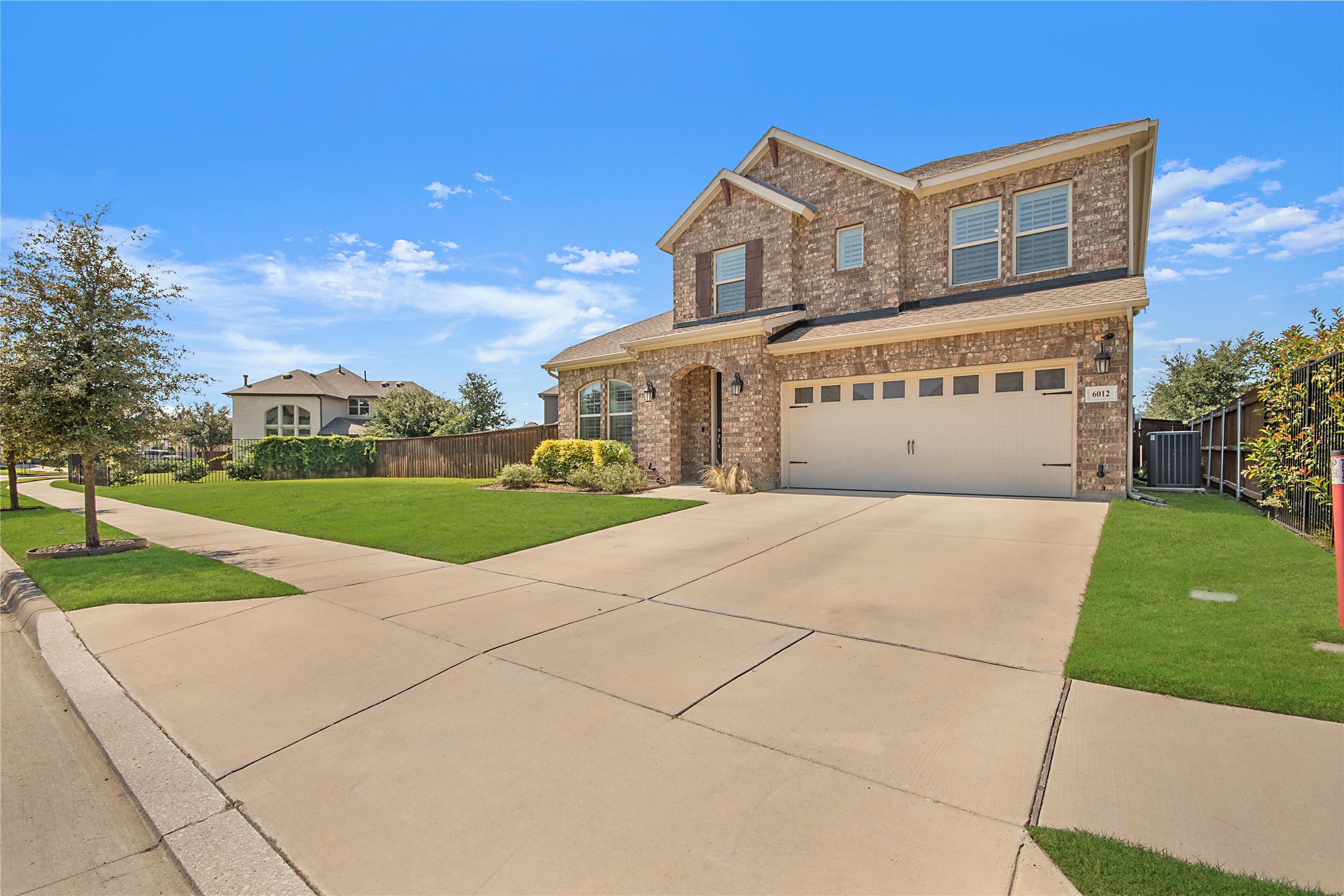 6012 Tavolo Parkway