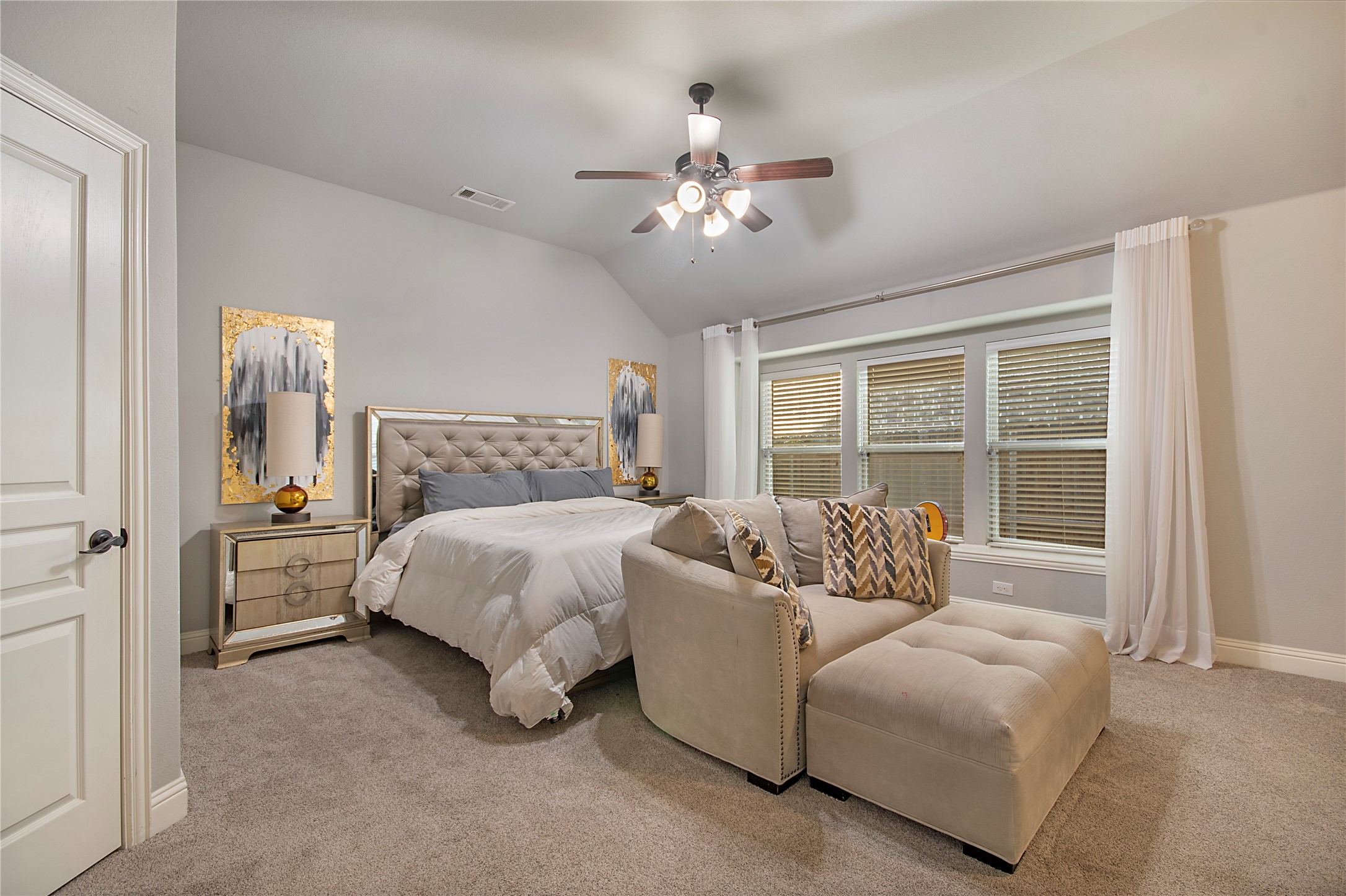 5116 Prospect Street