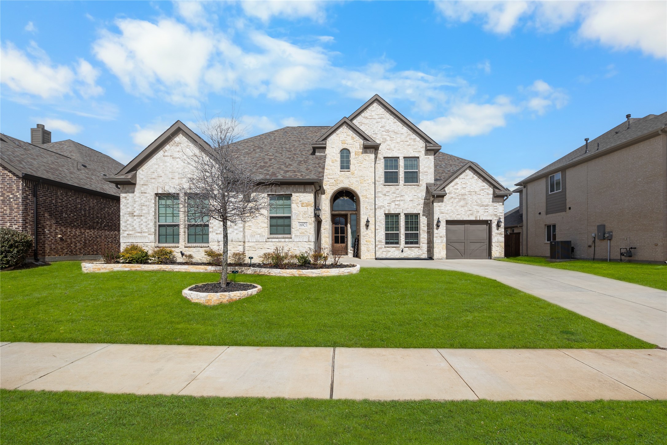 16921 Eastbrook Drive