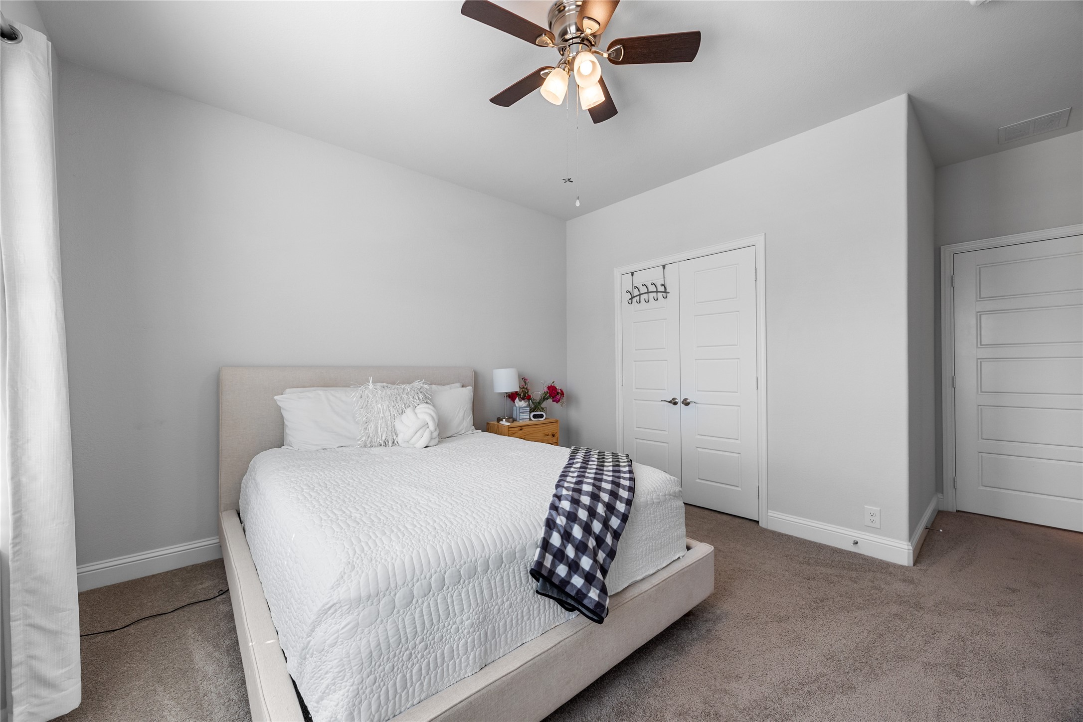 16921 Eastbrook Drive