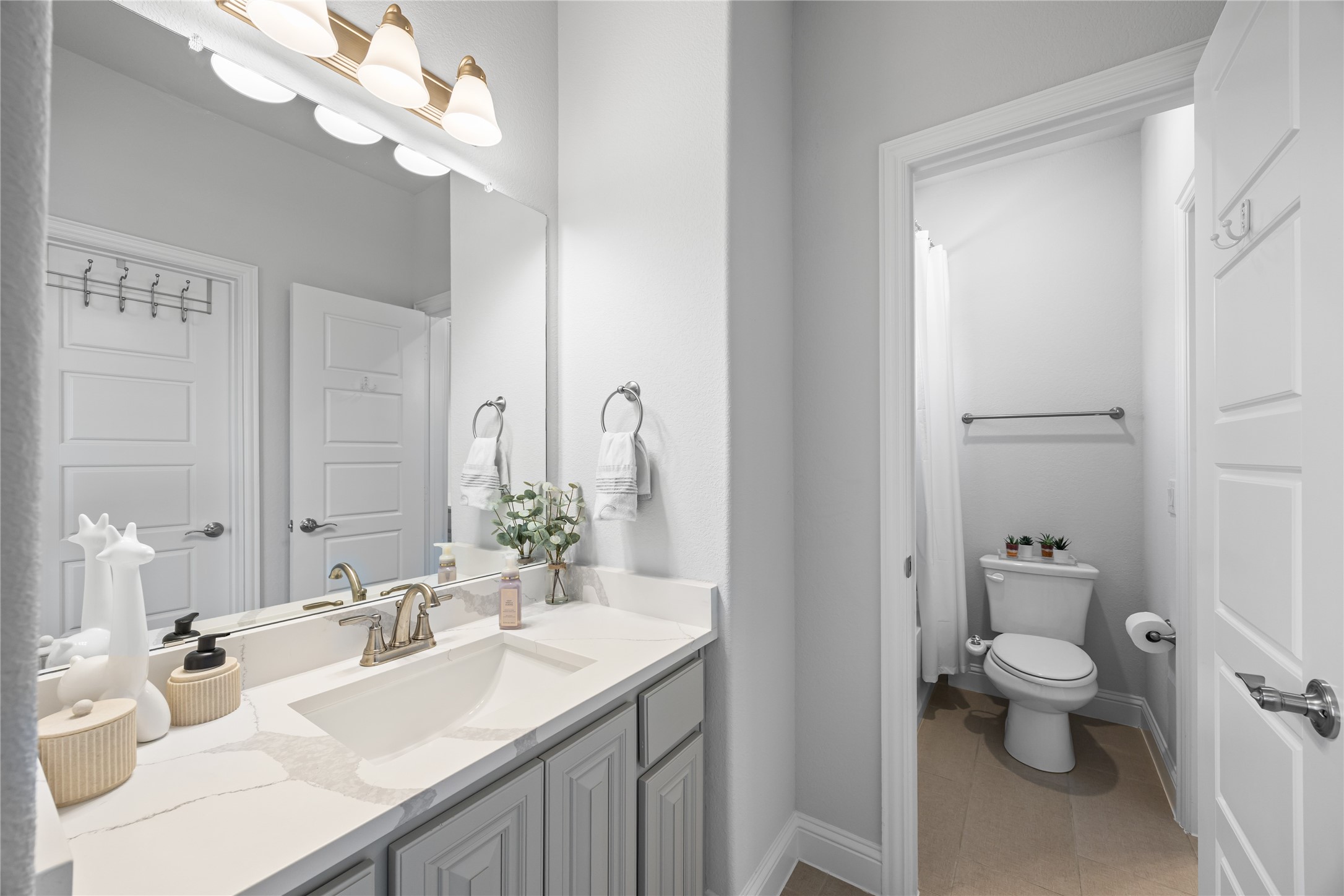 16921 Eastbrook Drive