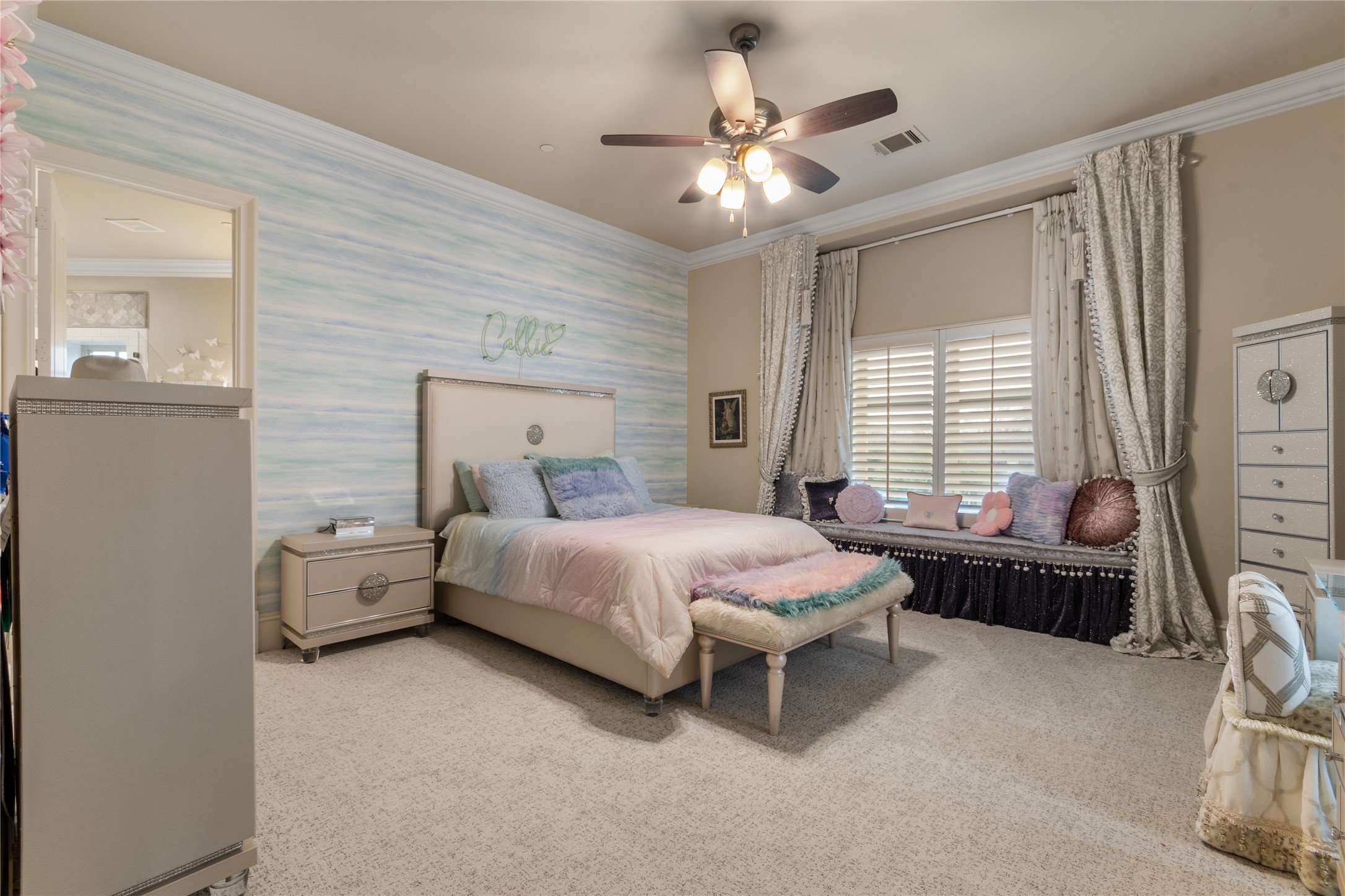 723 Bending Oak Trail