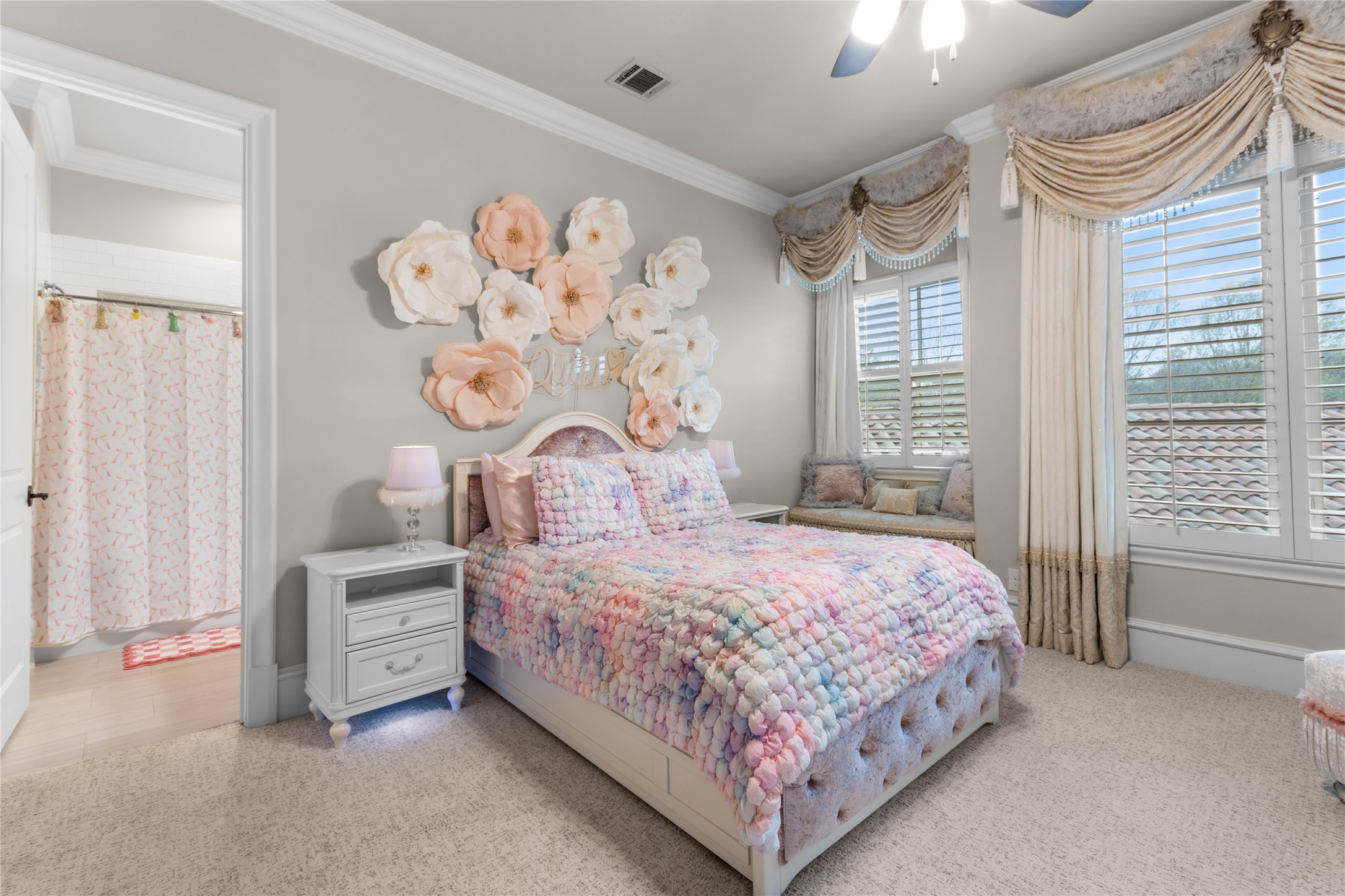 723 Bending Oak Trail