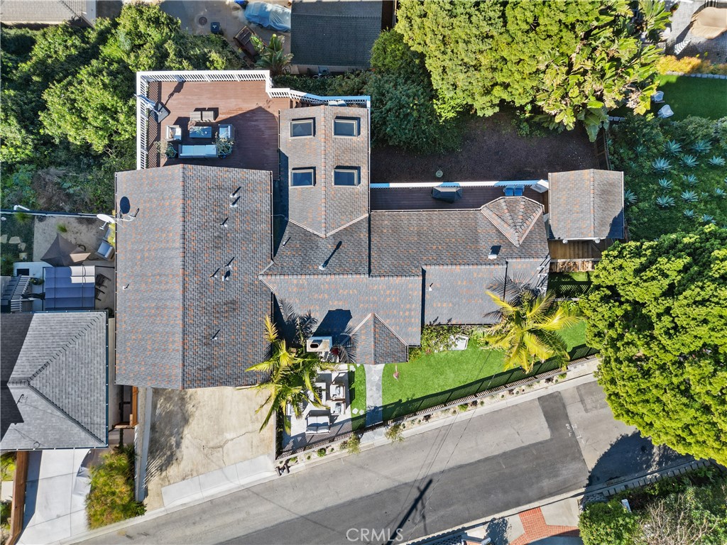 309 LA JOLLA Drive