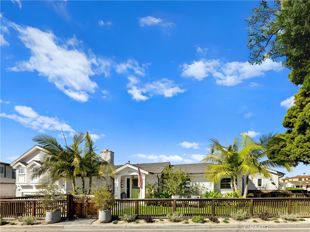 309 LA JOLLA Drive