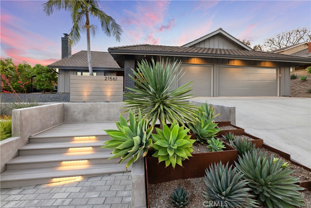 21561 RUSHFORD Drive