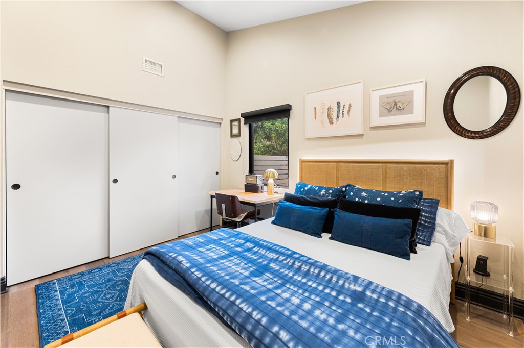 21561 RUSHFORD Drive