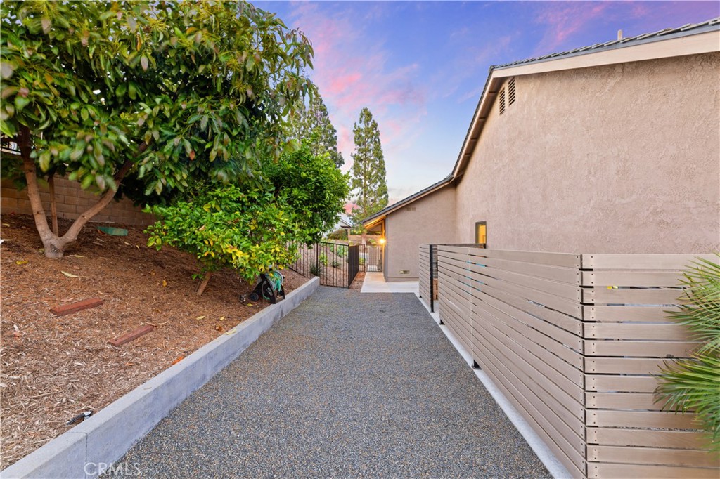 21561 RUSHFORD Drive