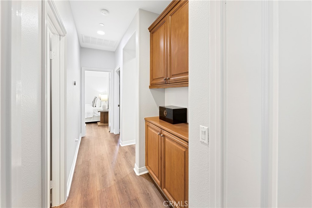 54 VALLEY TERRACE