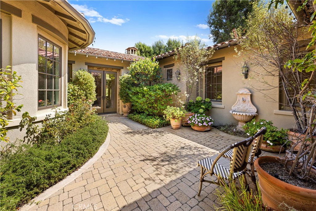50 Summer House