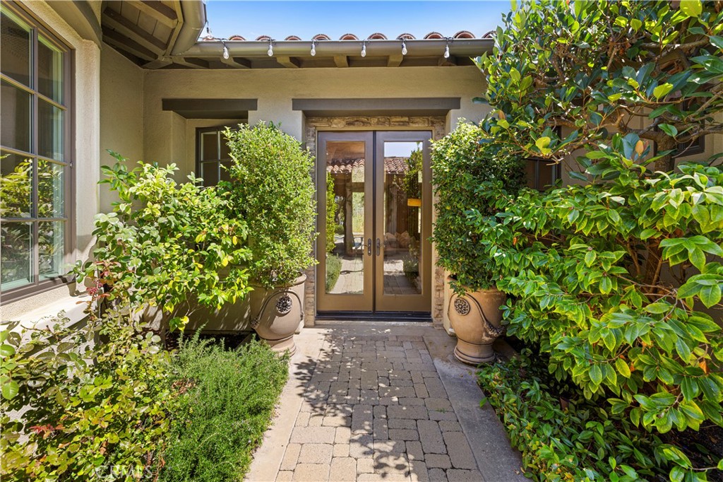50 Summer House