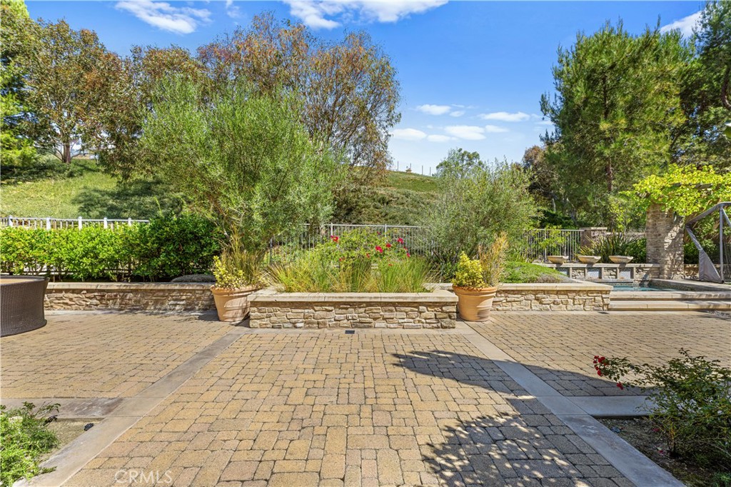 50 Summer House
