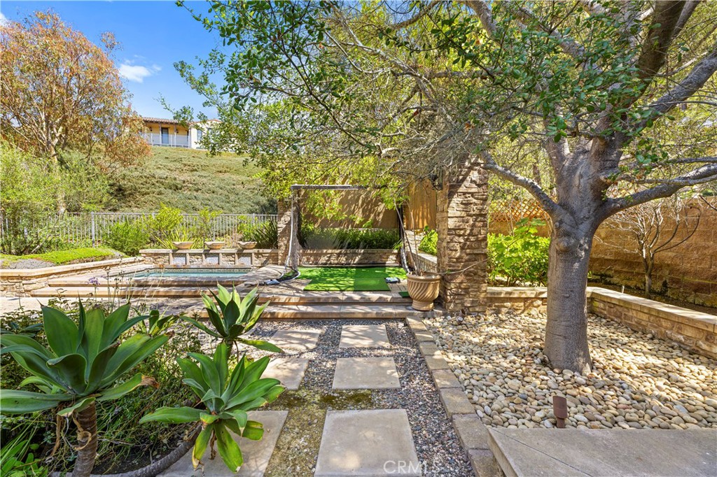 50 Summer House