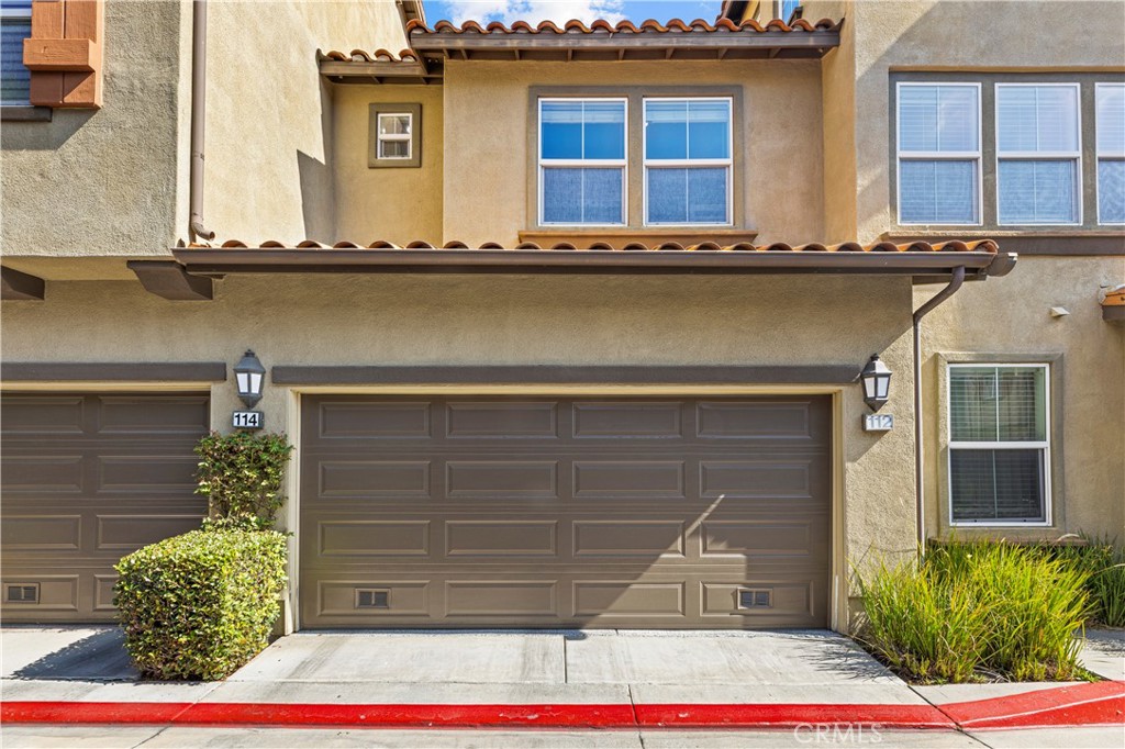 112 Coral Rose
