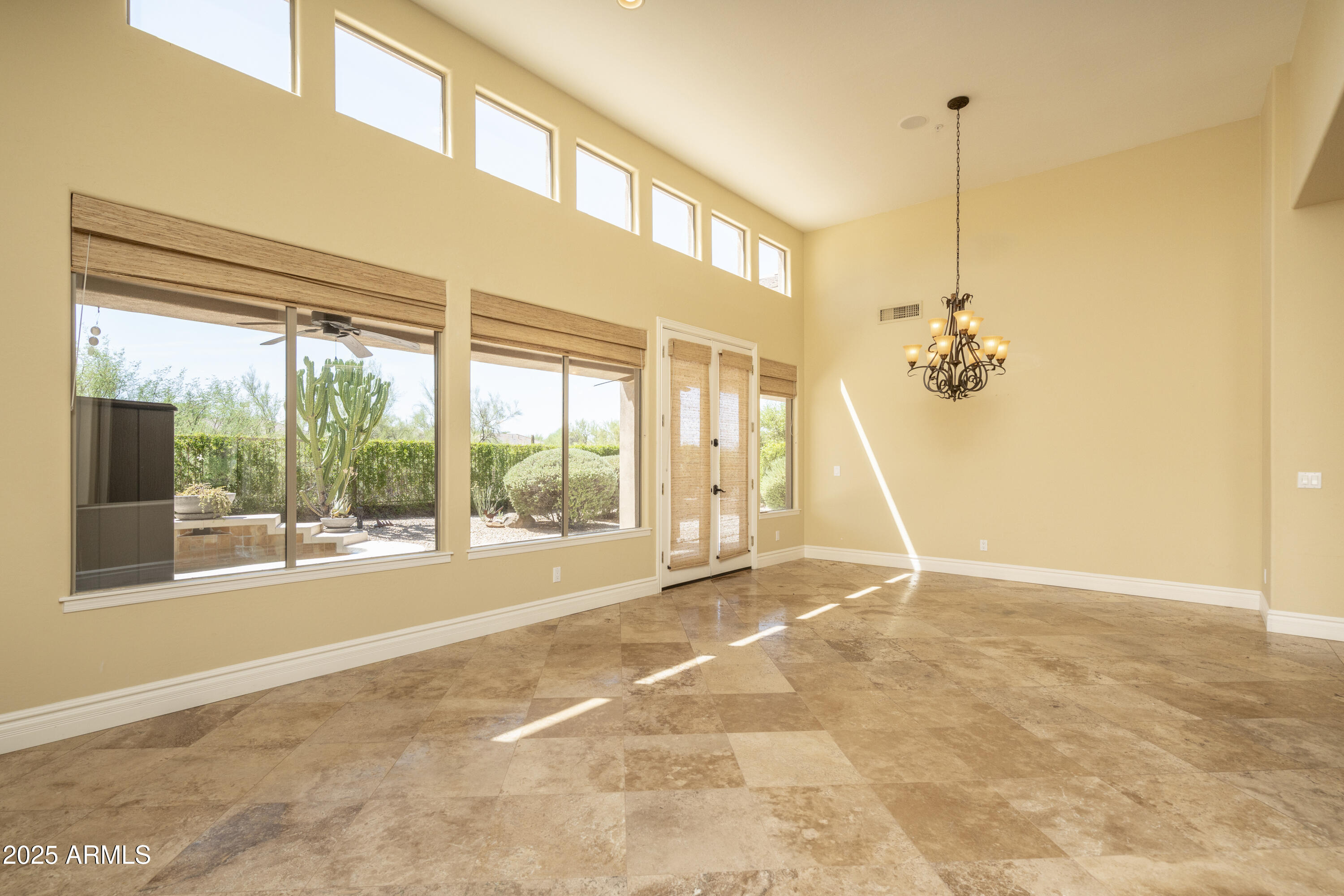 7023 E SHOOTING STAR Way