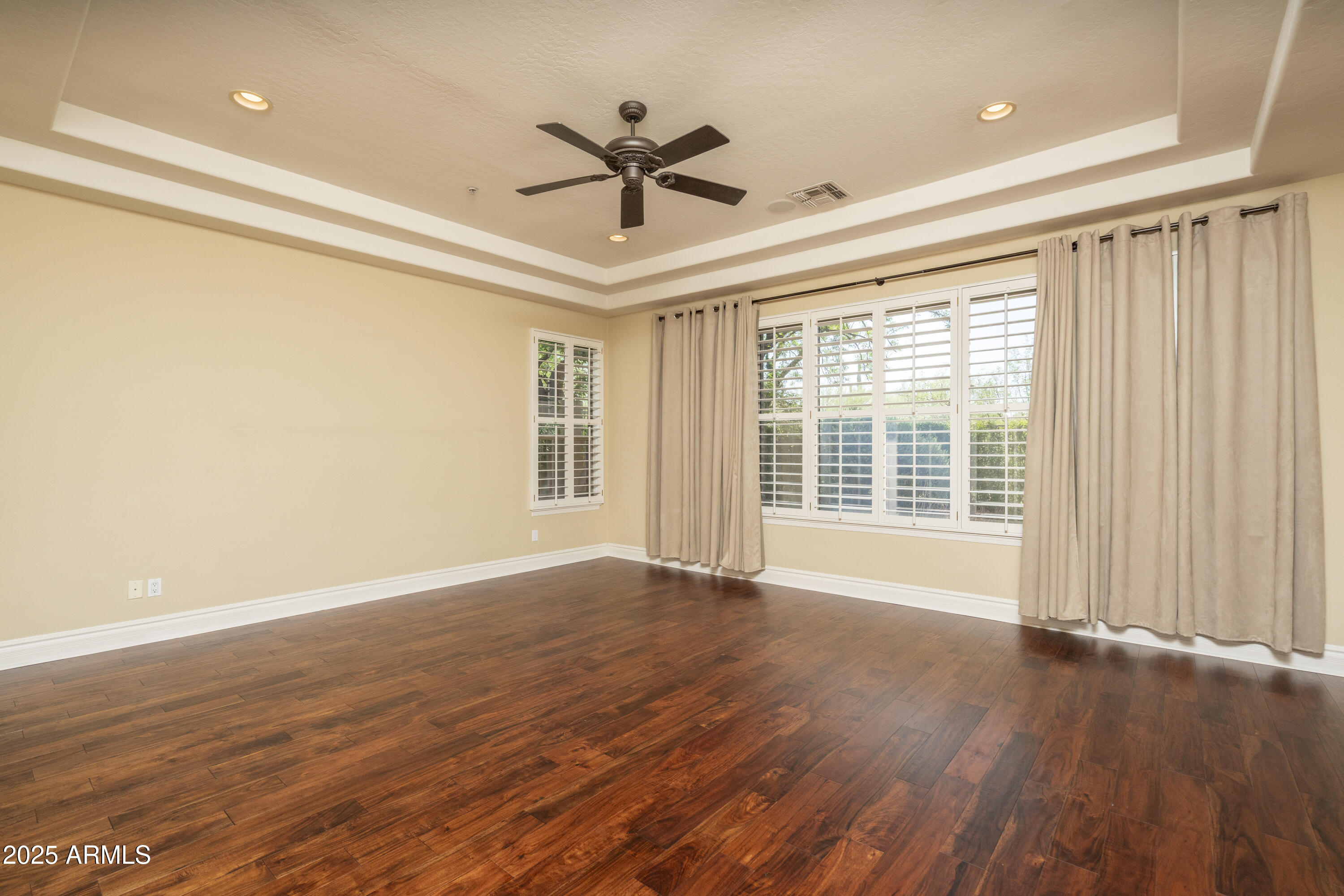 7023 E SHOOTING STAR Way