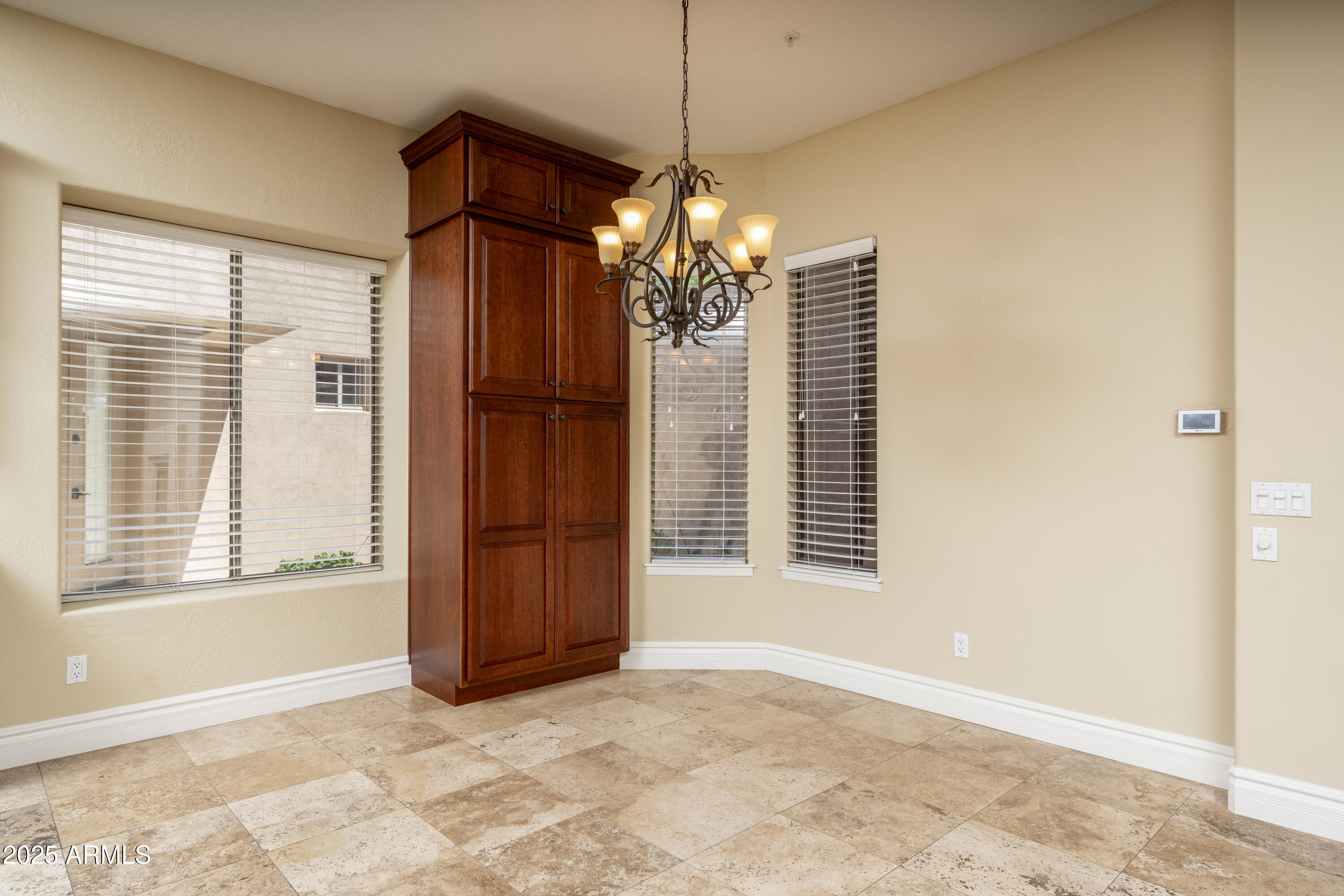 7023 E SHOOTING STAR Way