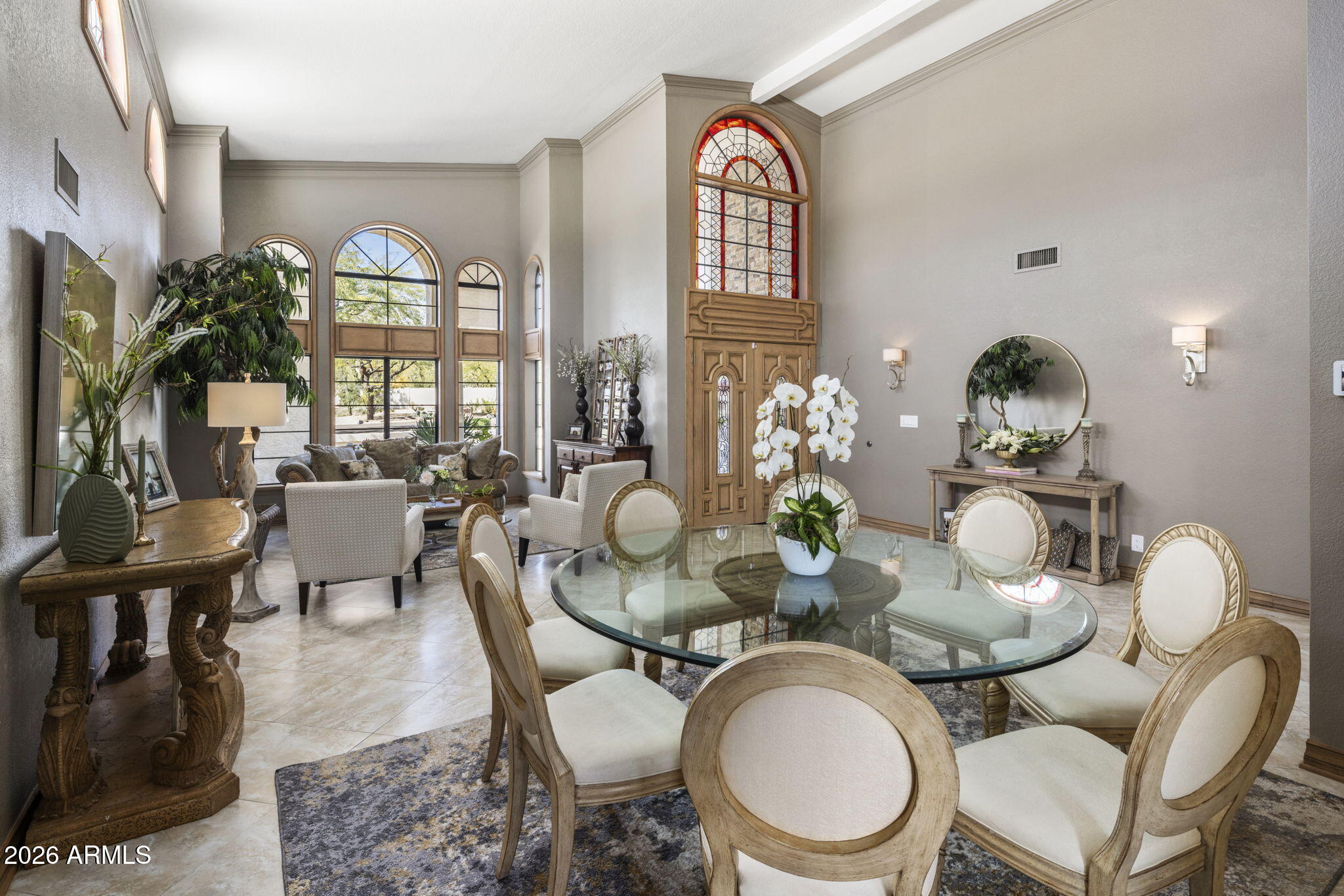 8119 E PARKVIEW Lane