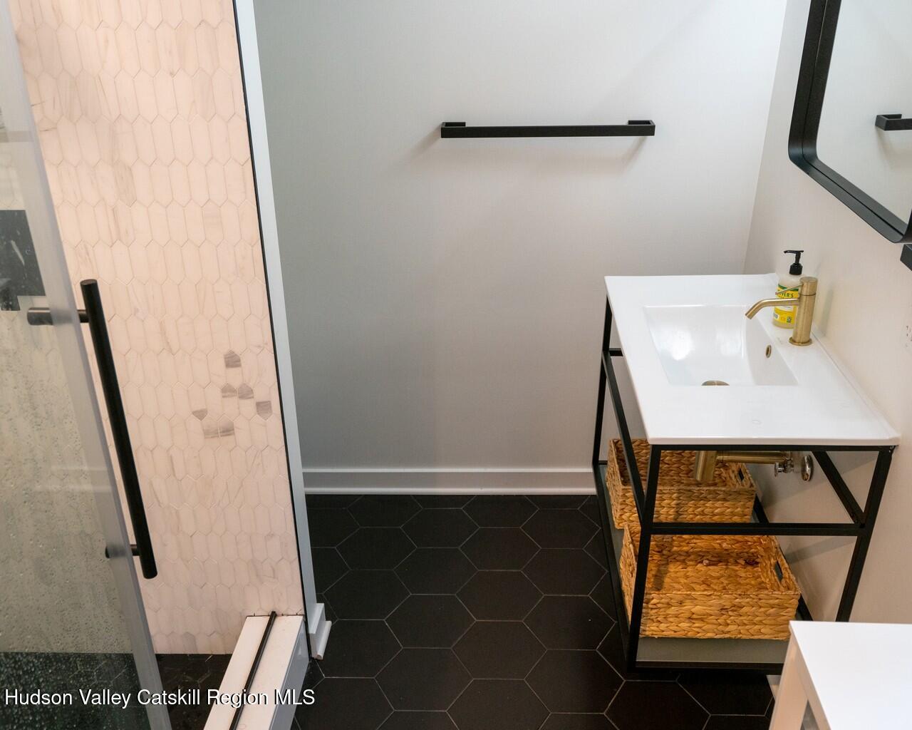 1905 A Glasco Turnpike, Across from West Saug Rd. Unit: Rear Unit