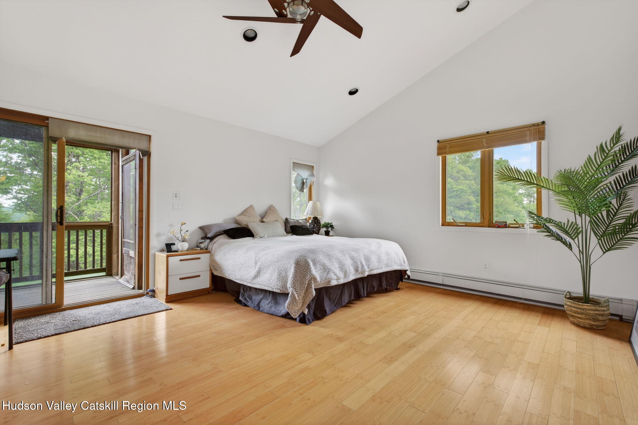 81 N Pond Drive, off Anderson Rd