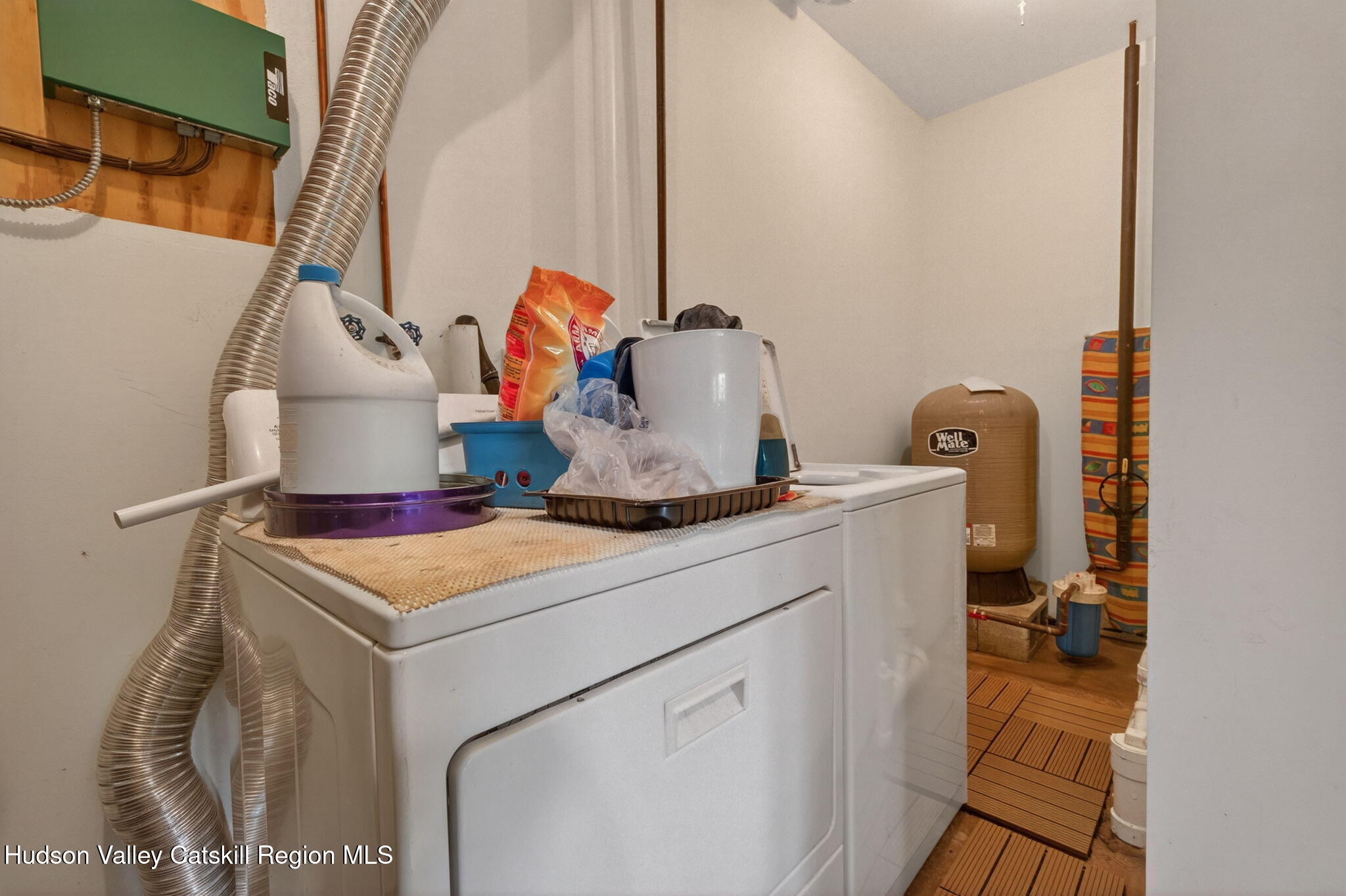 81 N Pond Drive, off Anderson Rd