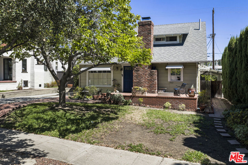3504 Downing Avenue