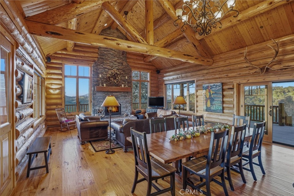 7190 Tres Vista Road