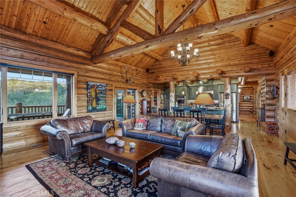 7190 Tres Vista Road