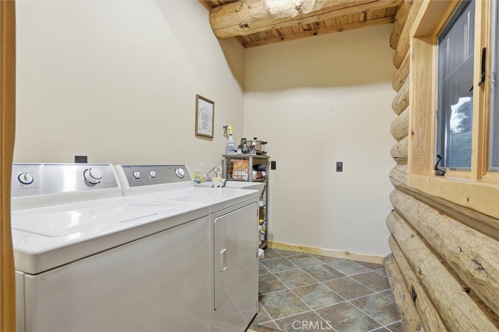 7190 Tres Vista Road