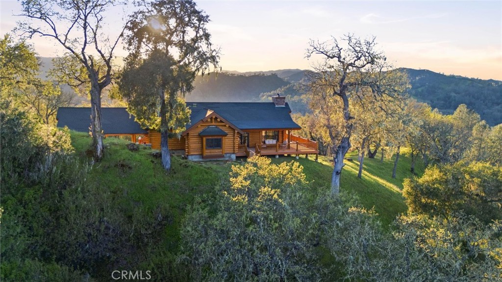 7190 Tres Vista Road