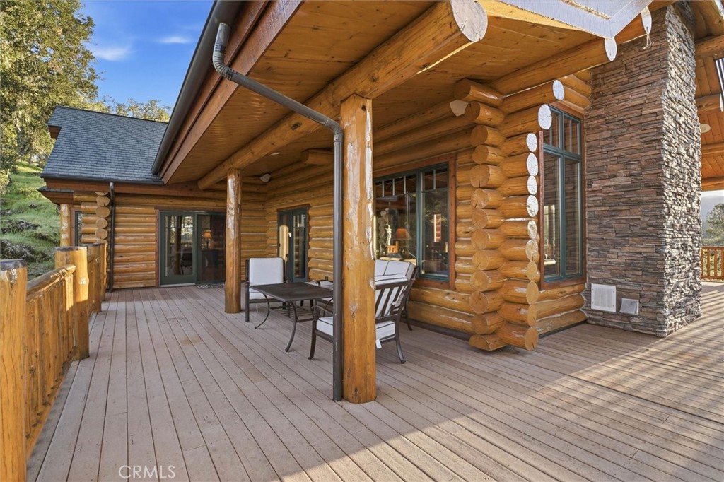 7190 Tres Vista Road