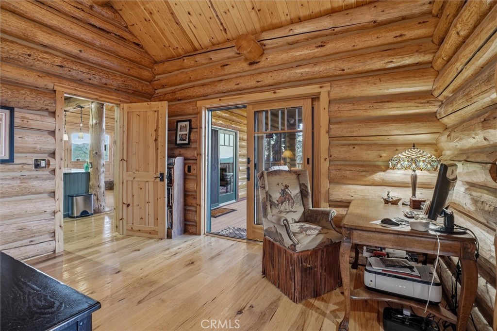 7190 Tres Vista Road