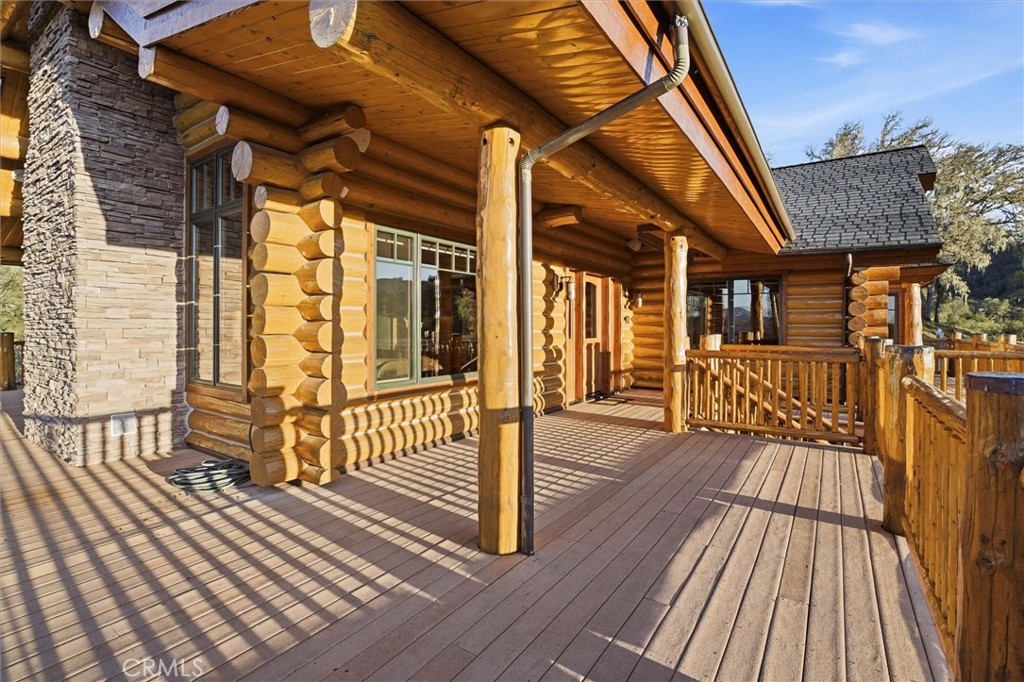 7190 Tres Vista Road