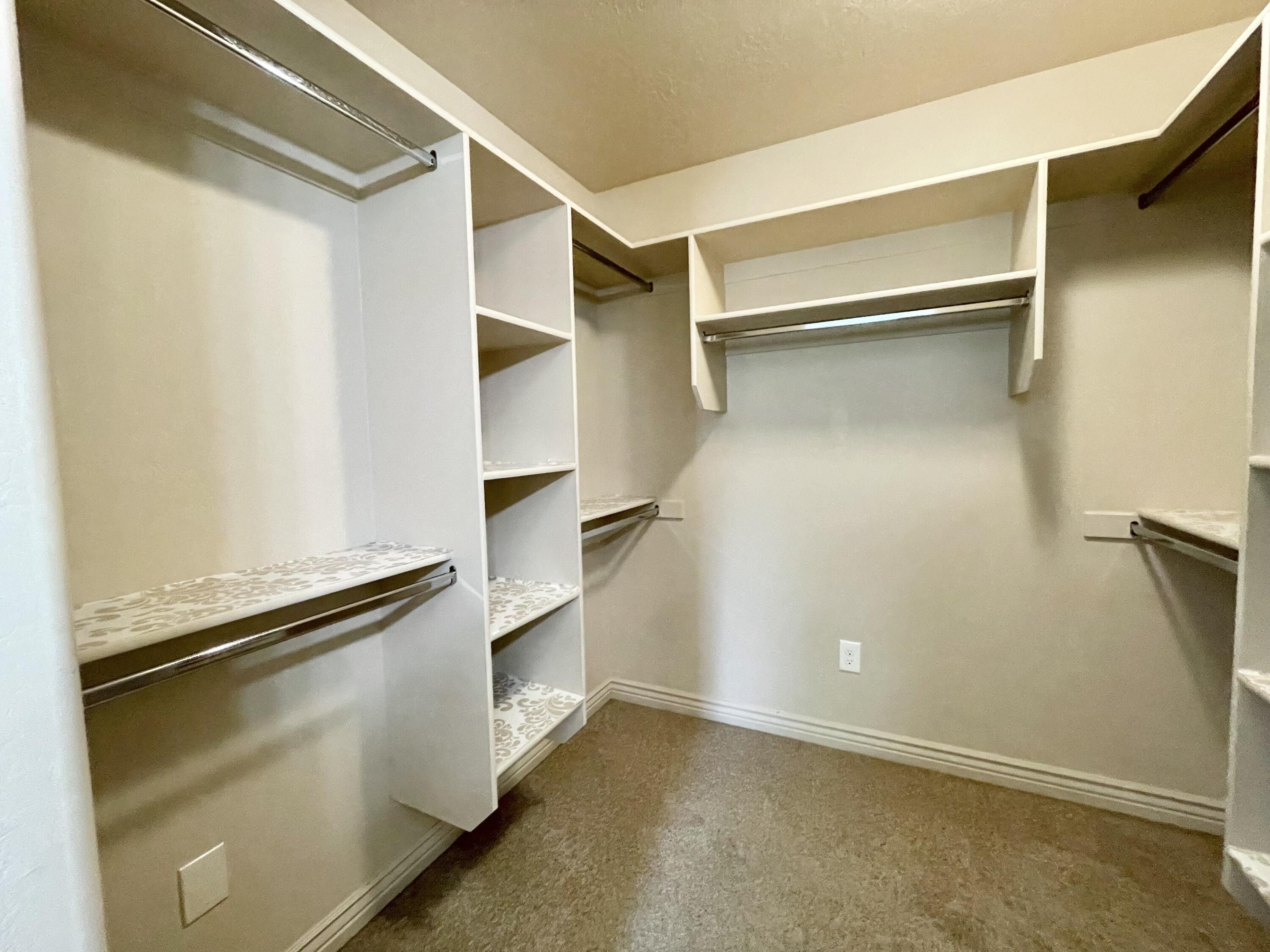 1177 N Northfield, #68