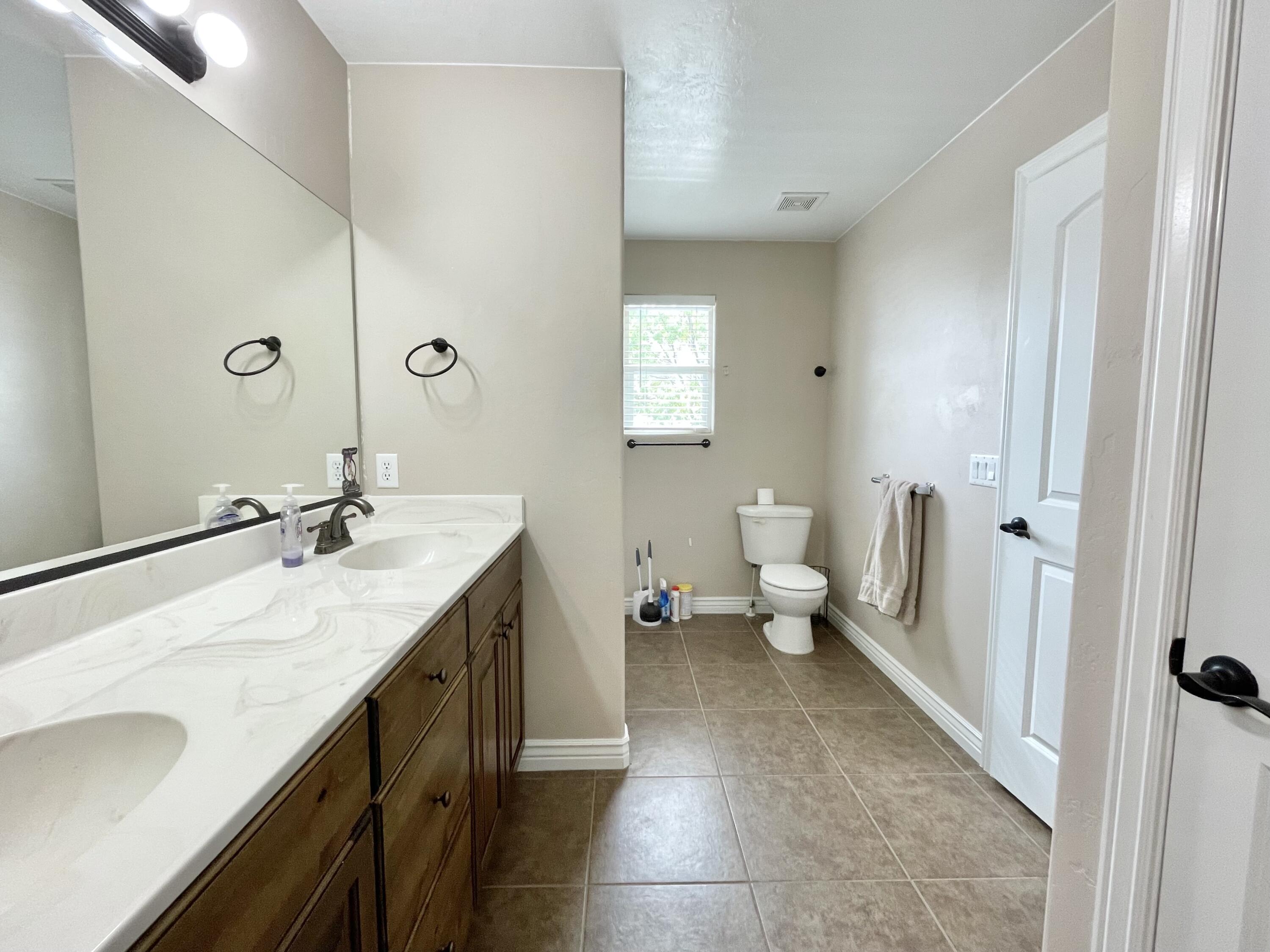 1177 N Northfield, #68