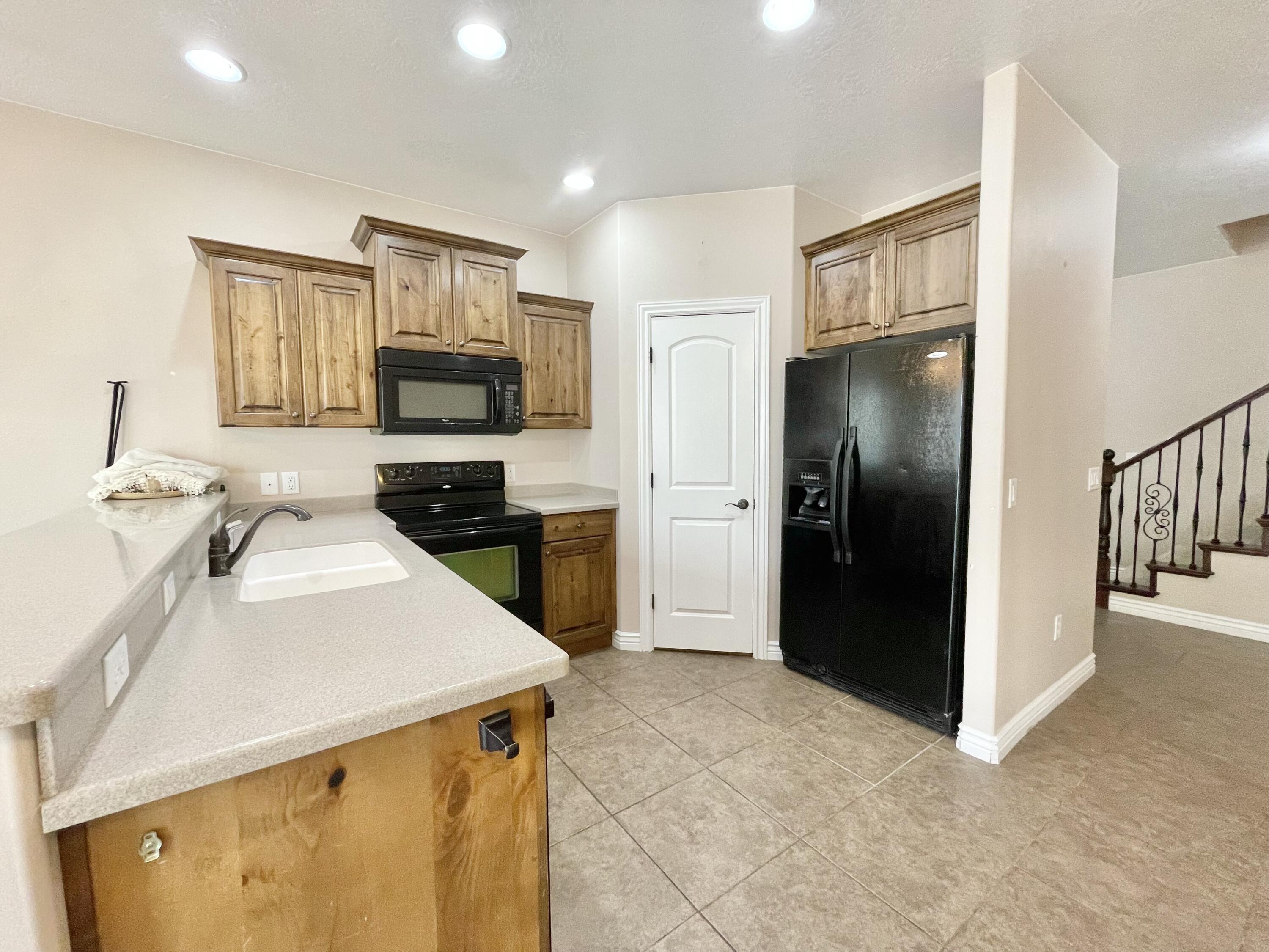 1177 N Northfield, #68