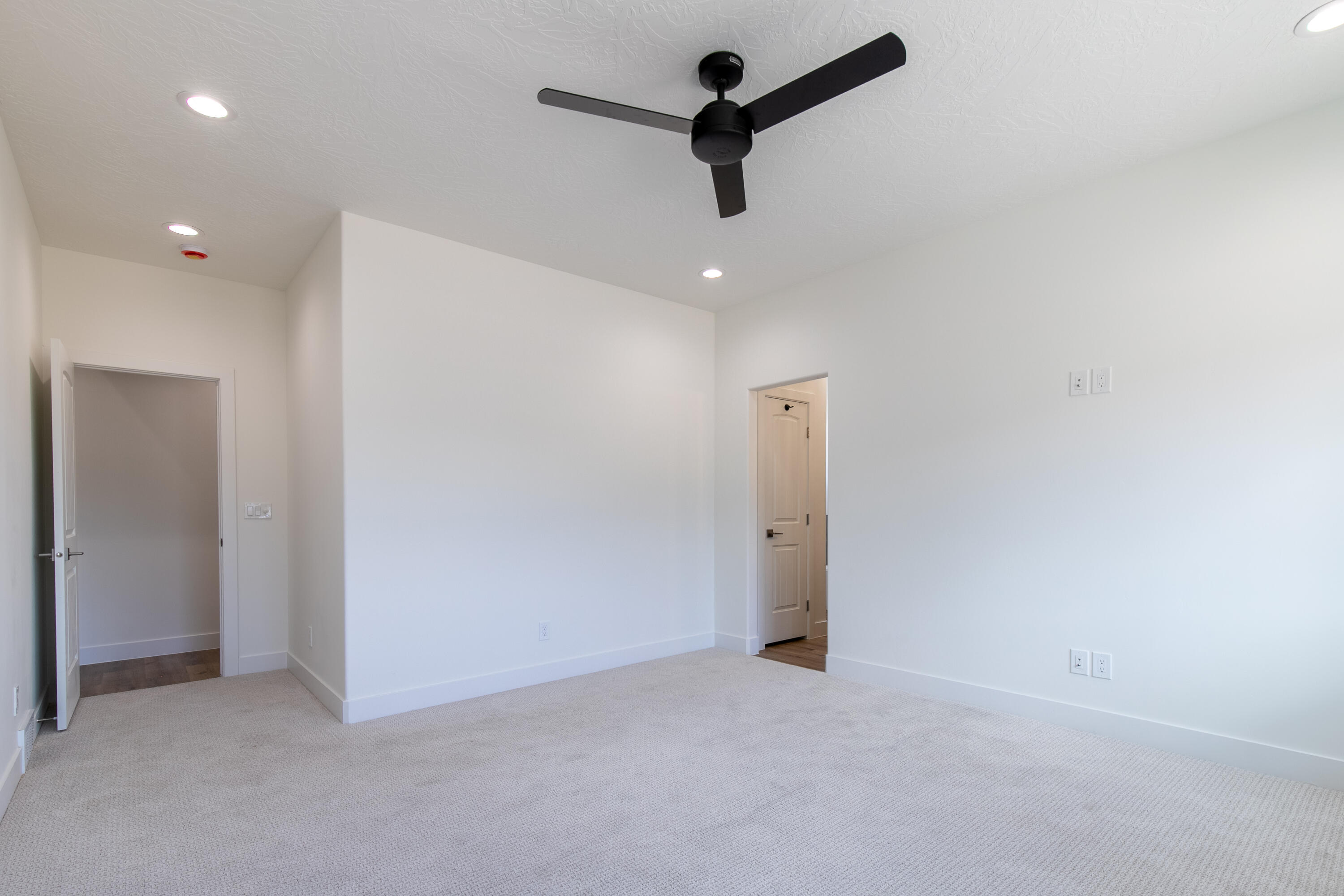 4240 N Tomahawk DR, Lot 6