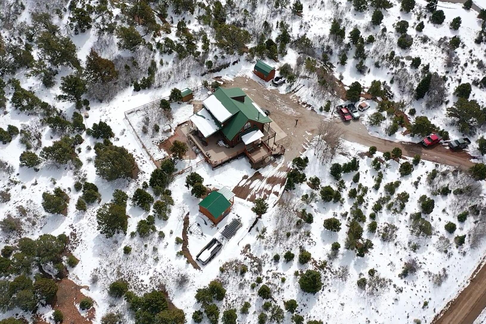 2011 S High Cedar View DR