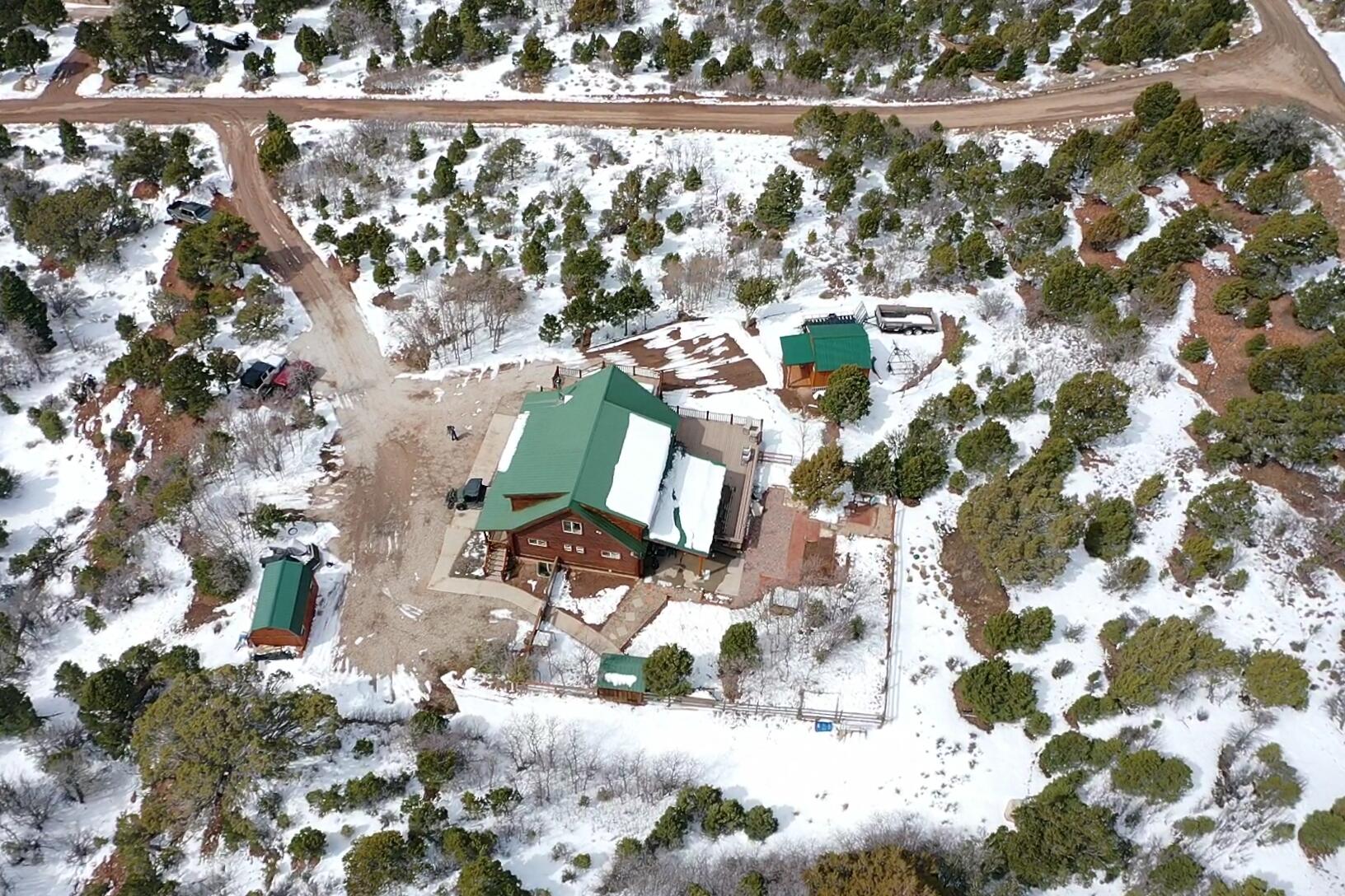 2011 S High Cedar View DR