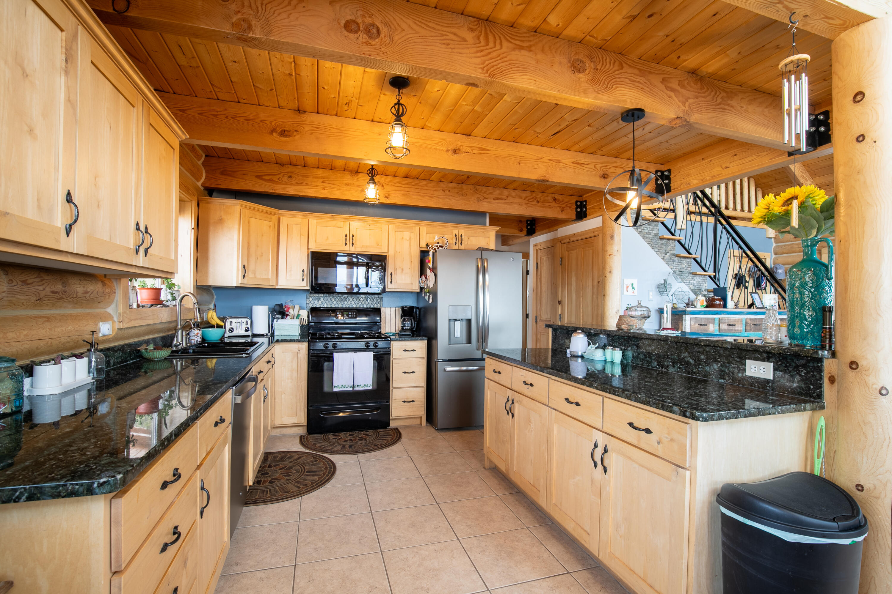 2011 S High Cedar View DR