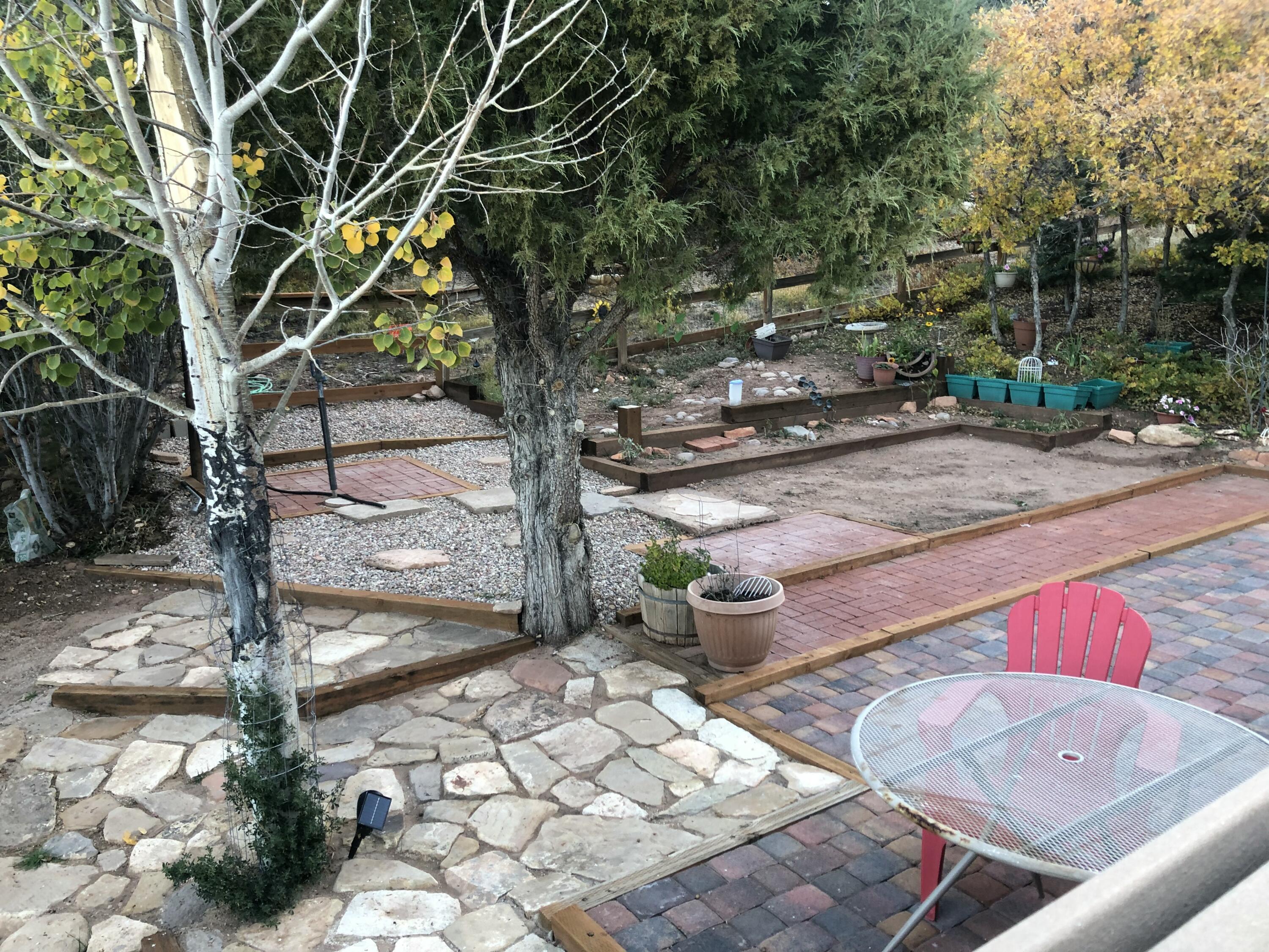 2011 S High Cedar View DR